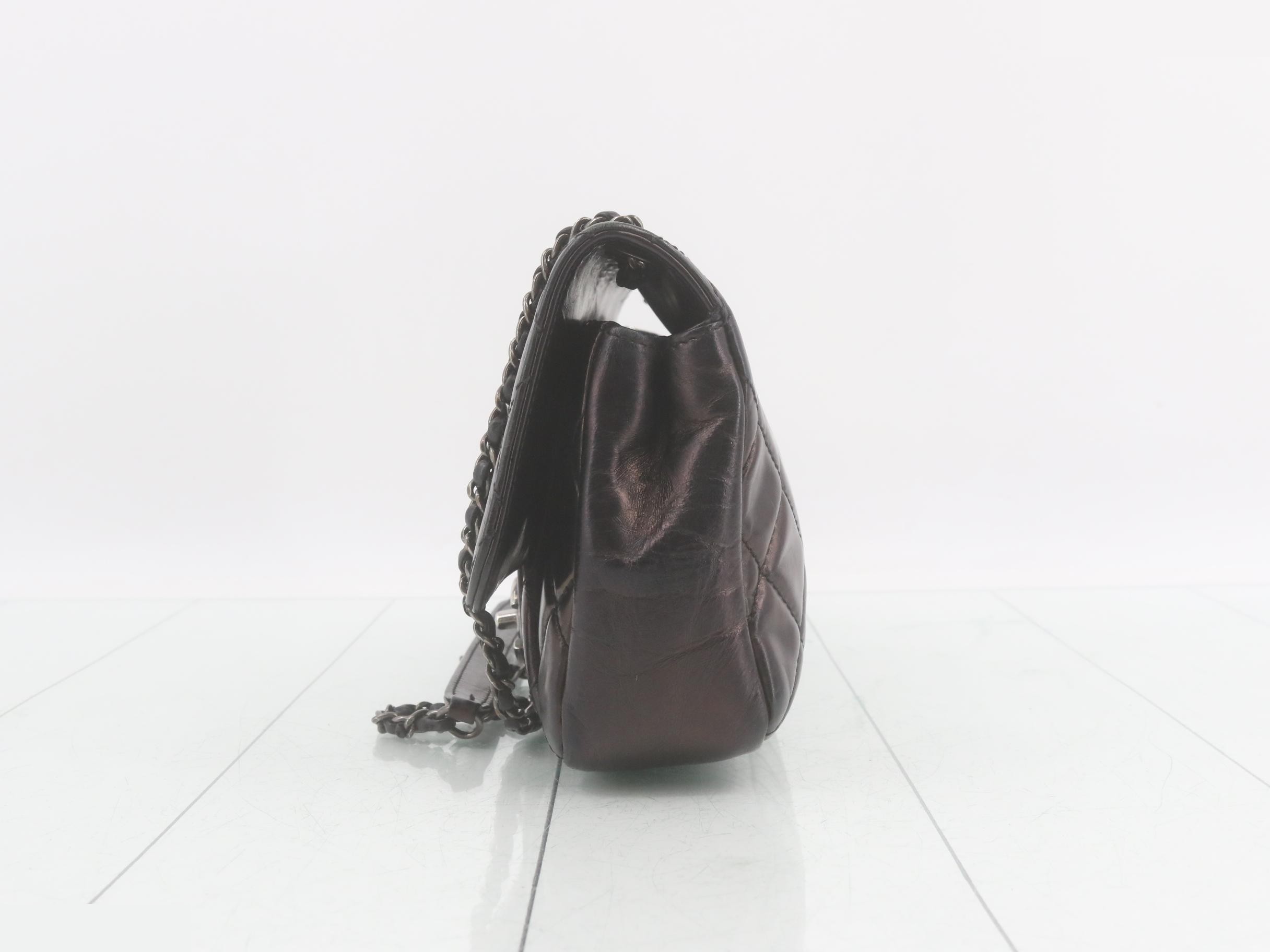 Matelassé (bag) - Shoulder bag — view 3