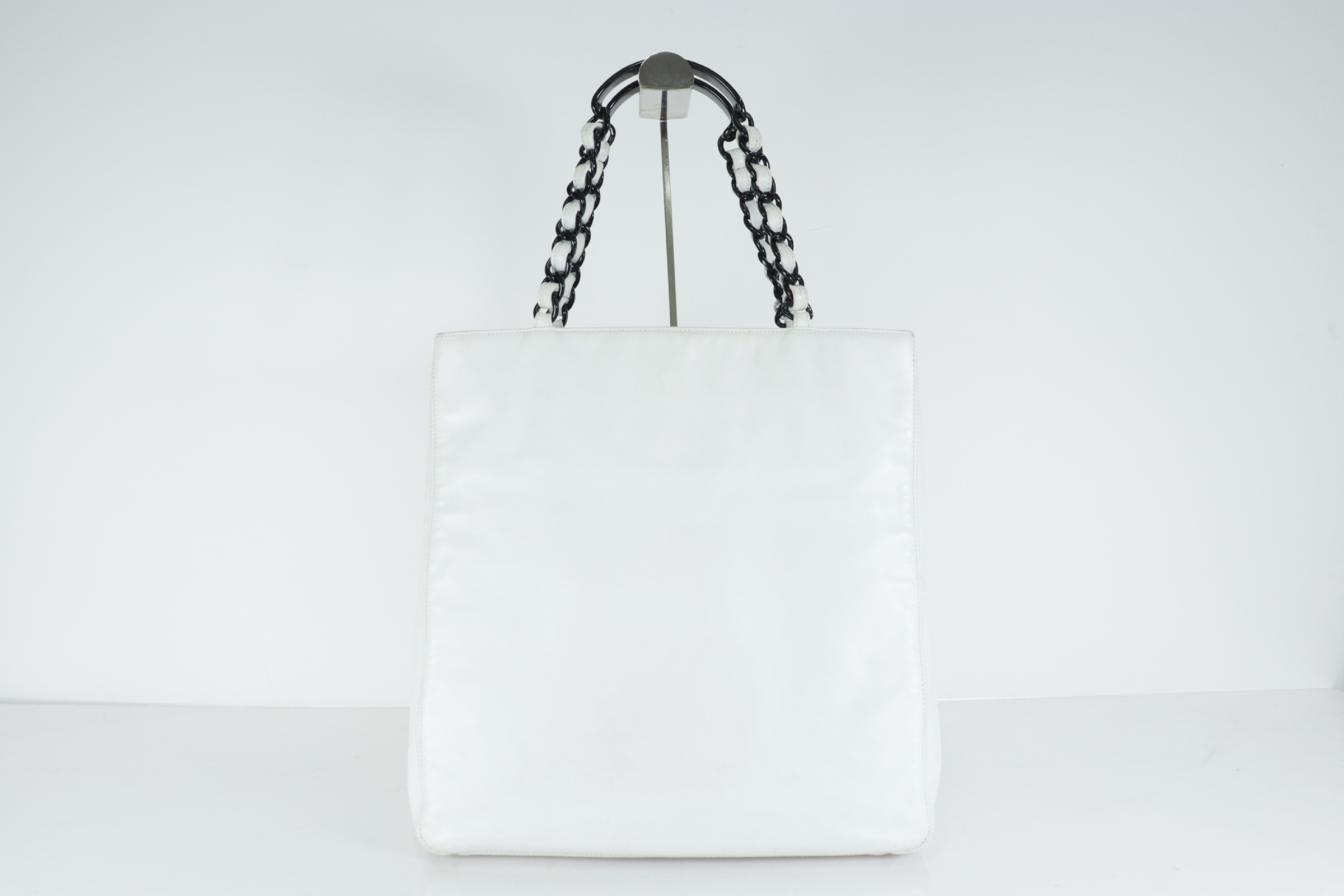 Lambskin Large Coco White Chain Tote Bag (Serial Number 5) — view 2