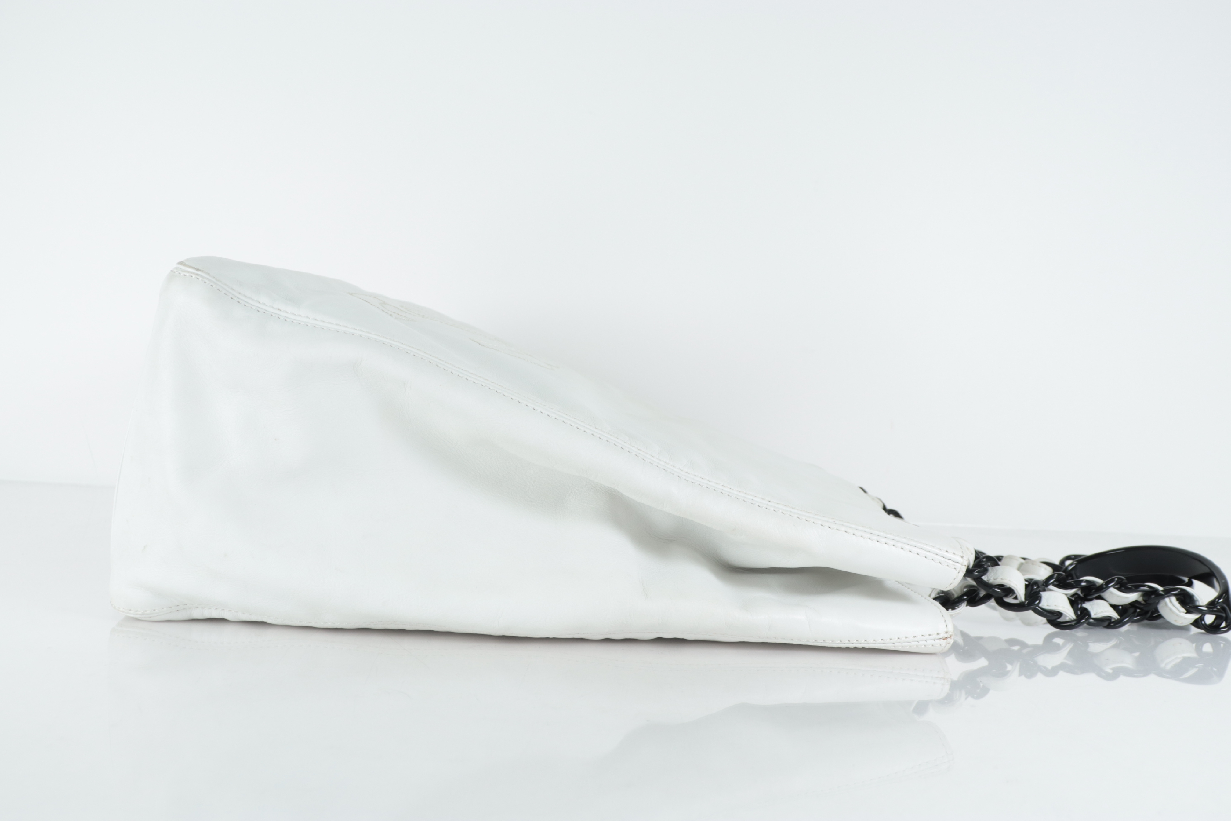 Lambskin Large Coco White Chain Tote Bag (Serial Number 5) — view 3