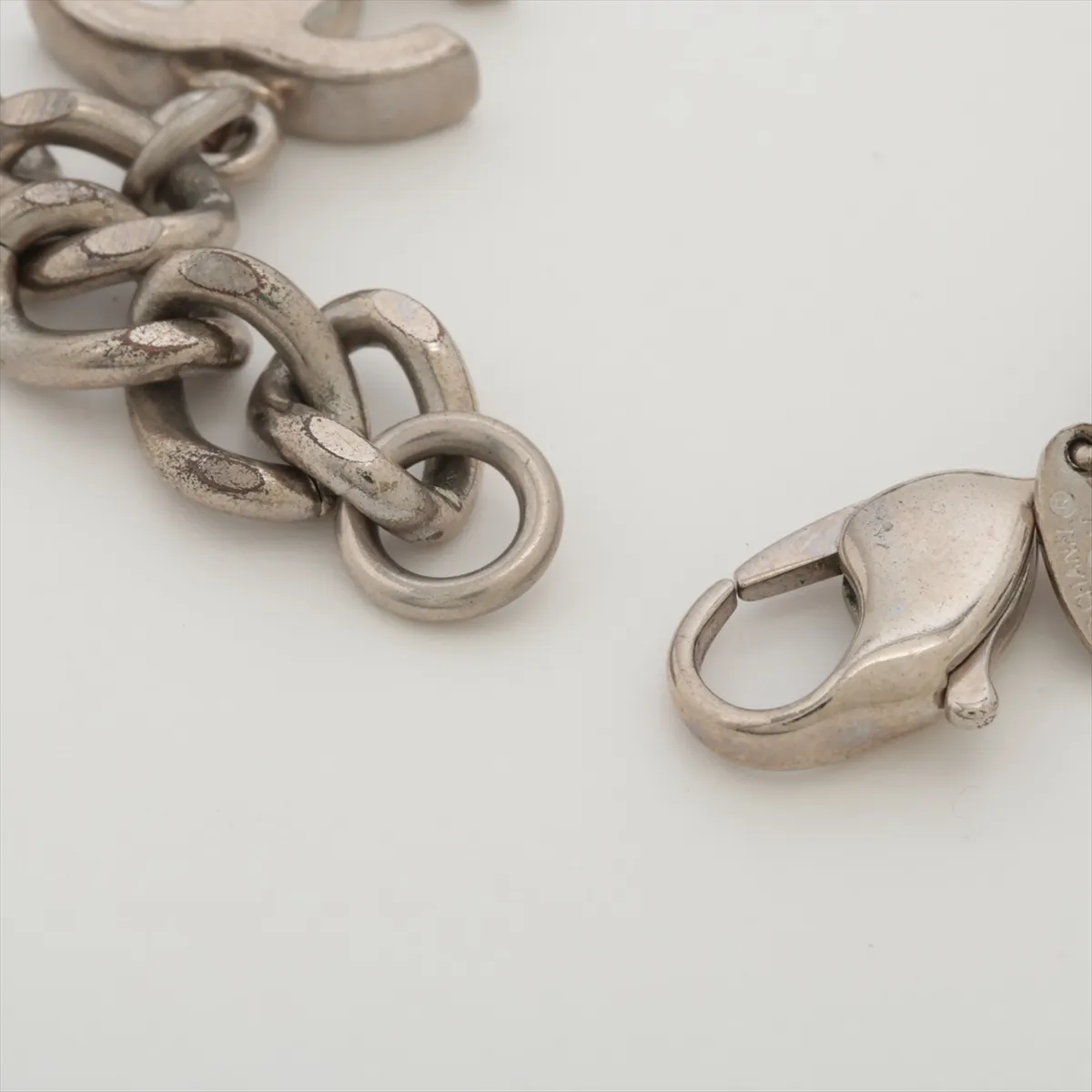 logo bracelet, GP silver. Shows — view 4