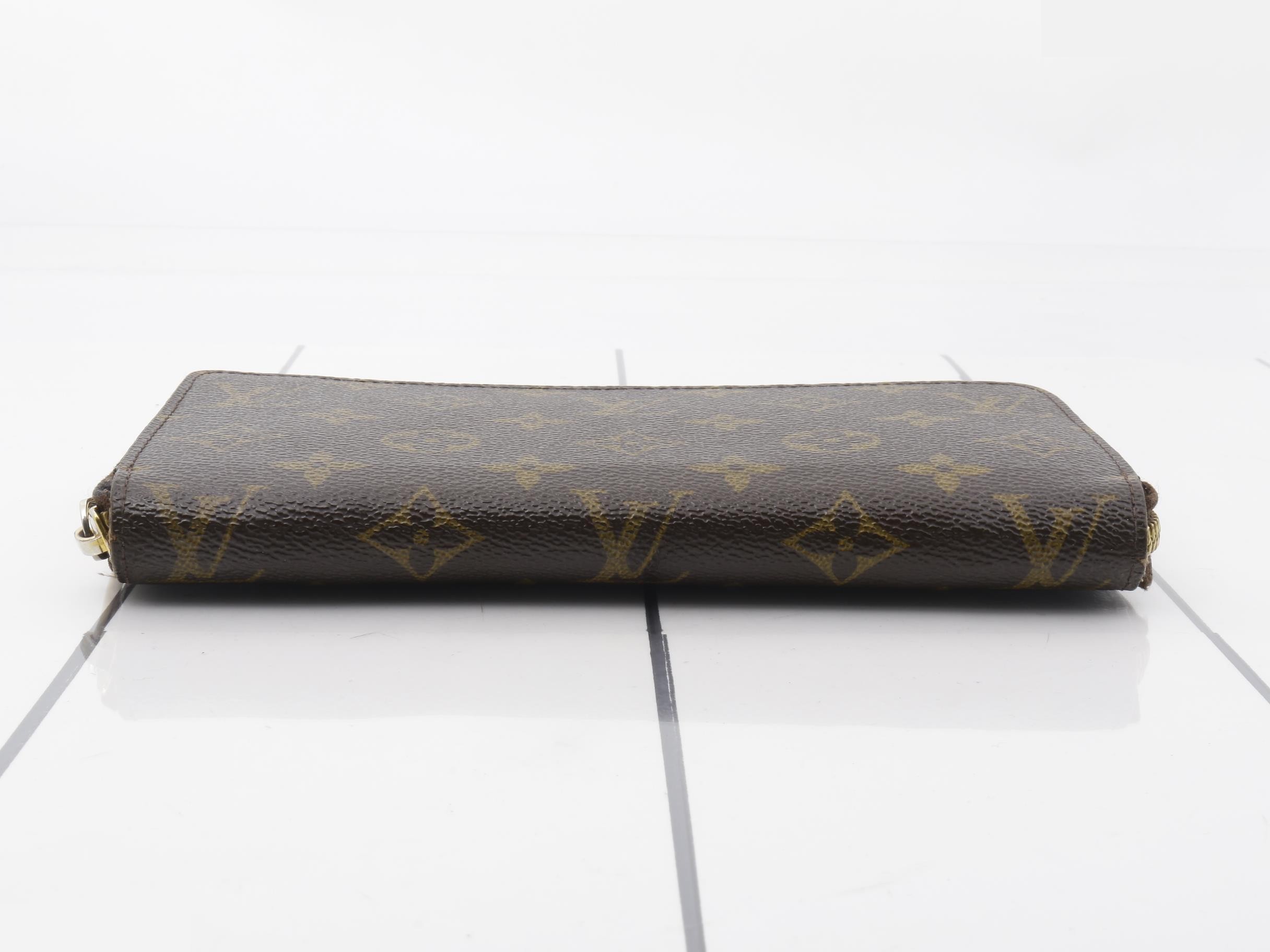 Zippy Wallet Long Wallet — view 3