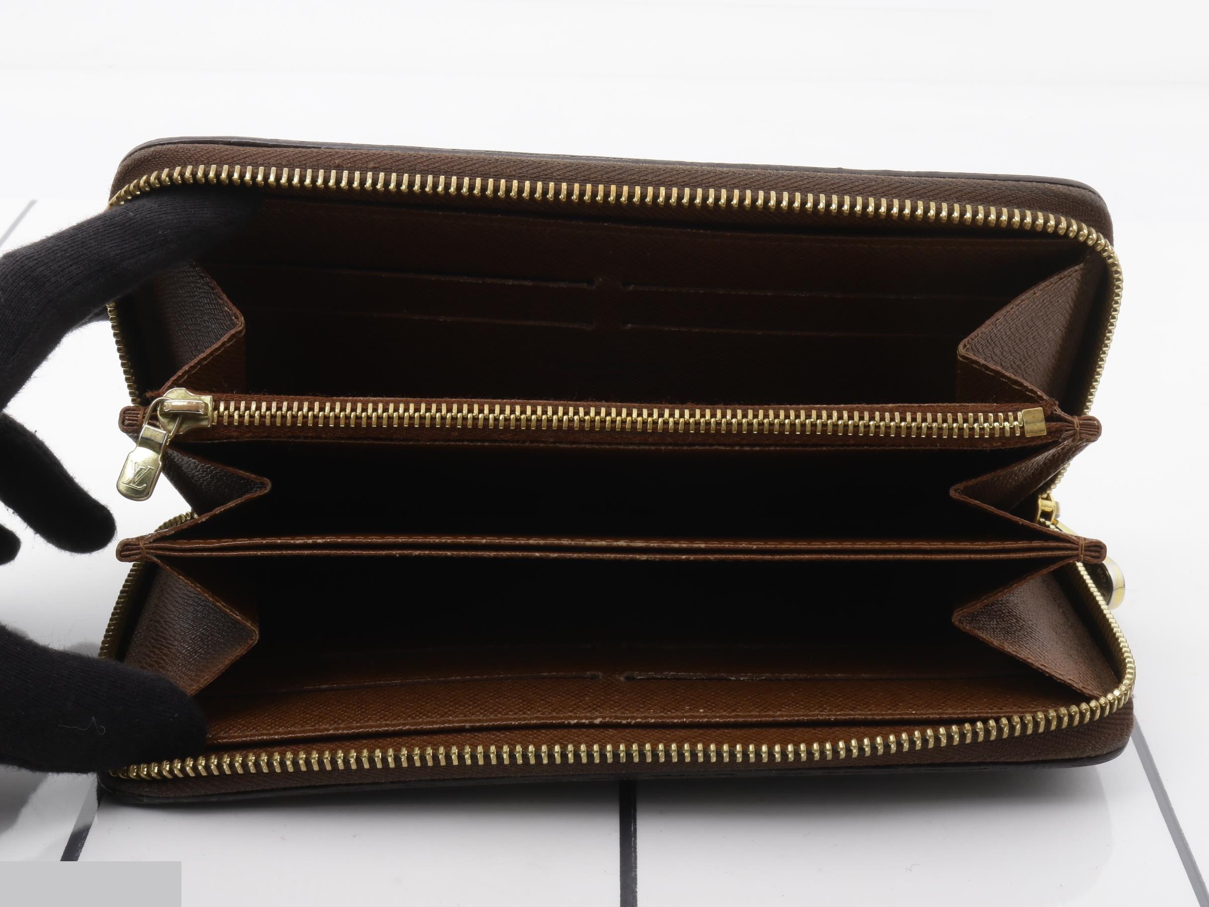 Zippy Wallet Long Wallet — view 4