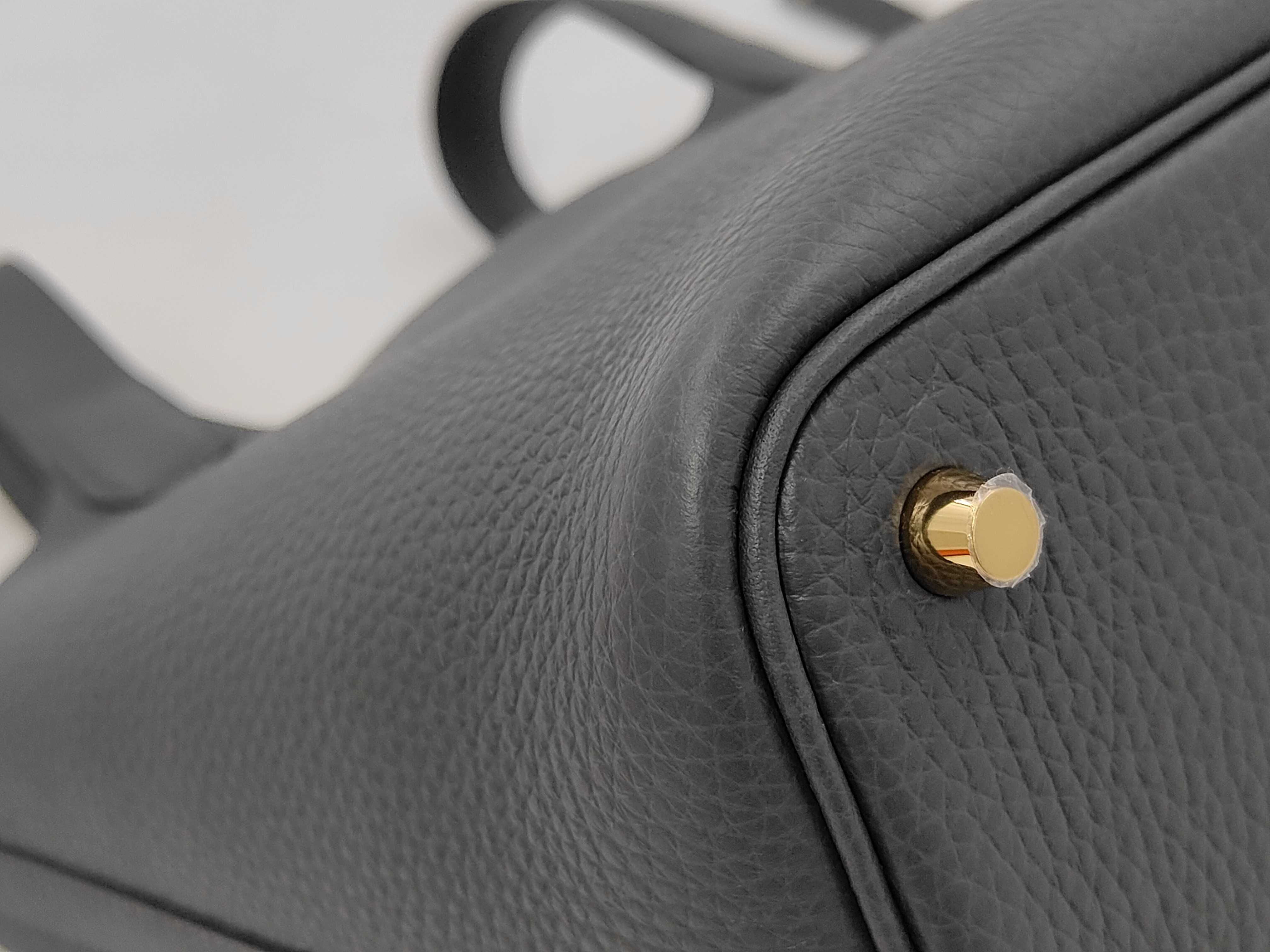 Picotin Lock 18 Taurillon Clemence Ardoise Champagne Gold Hardware G Stamp Handbag — view 6