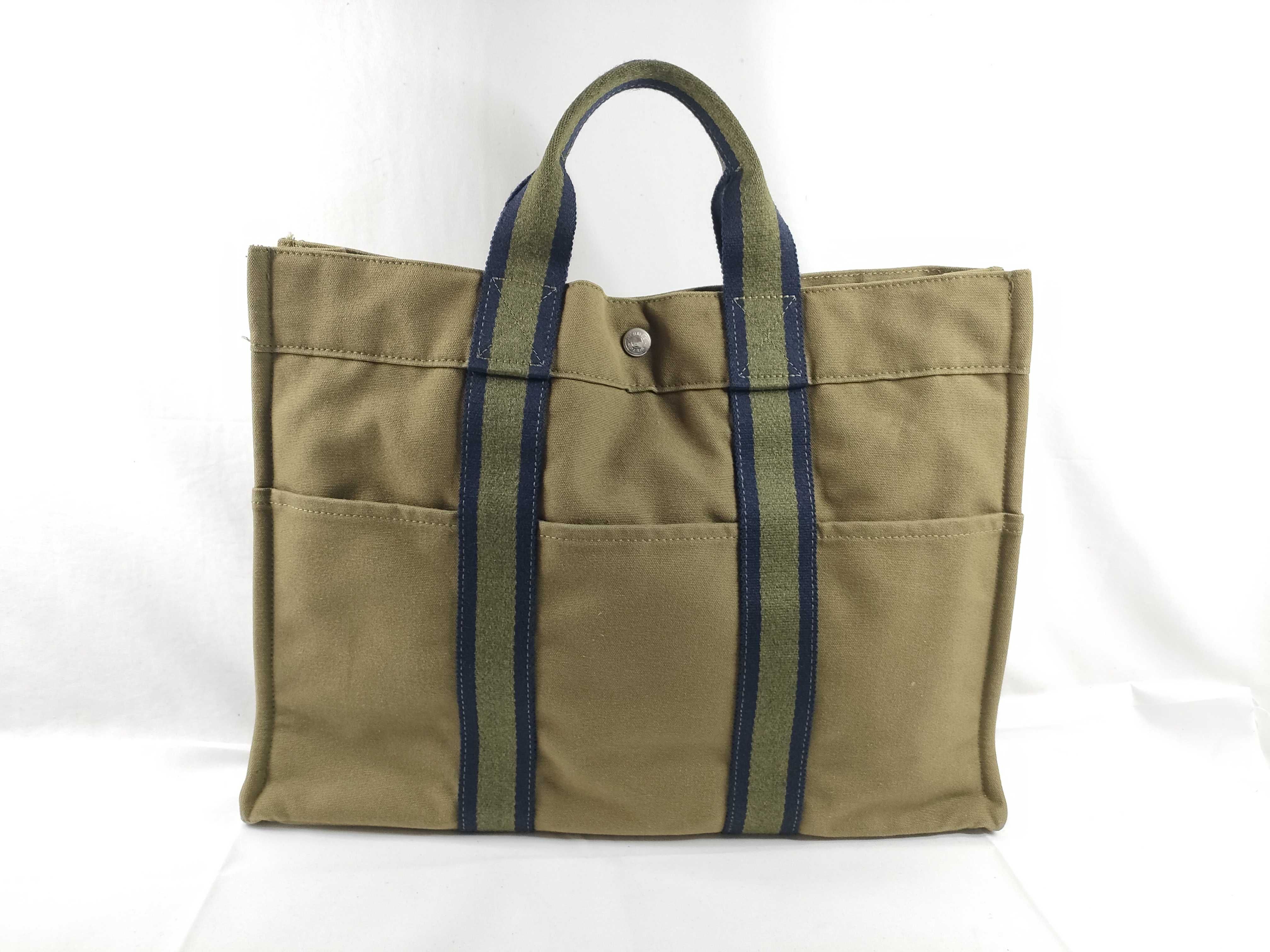 Fourre-Tout MM Khaki x Navy Handbag Tote Bag