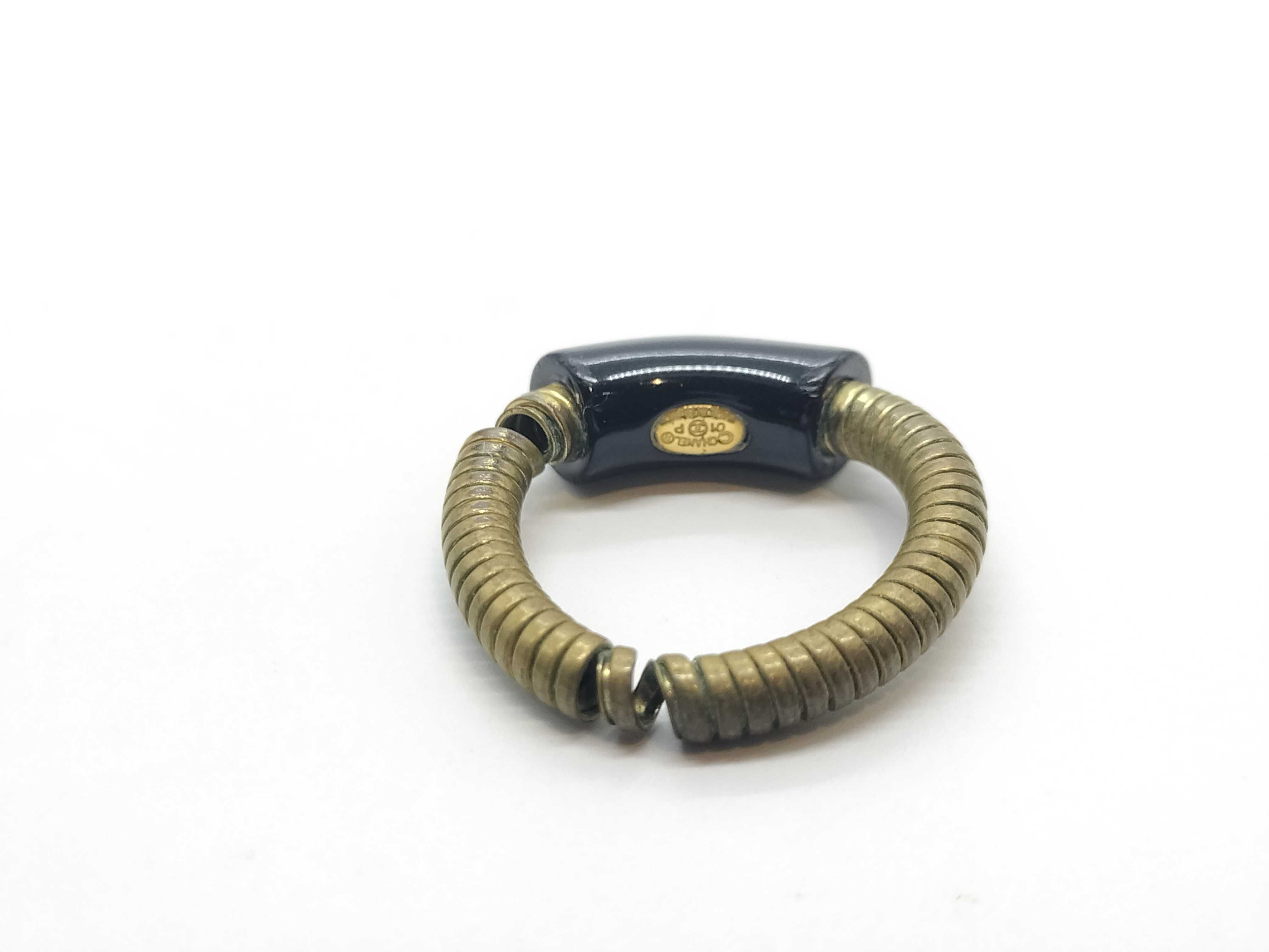 ring — view 6