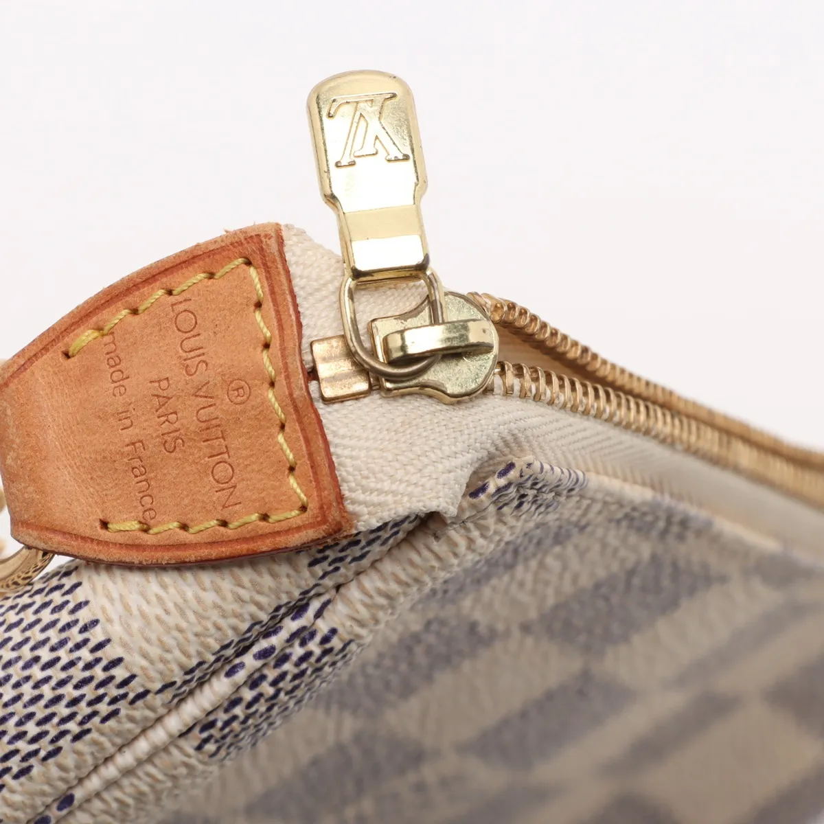 Damier Azur Mini Pochette Accessoires N58010 FL1016 White — view 11