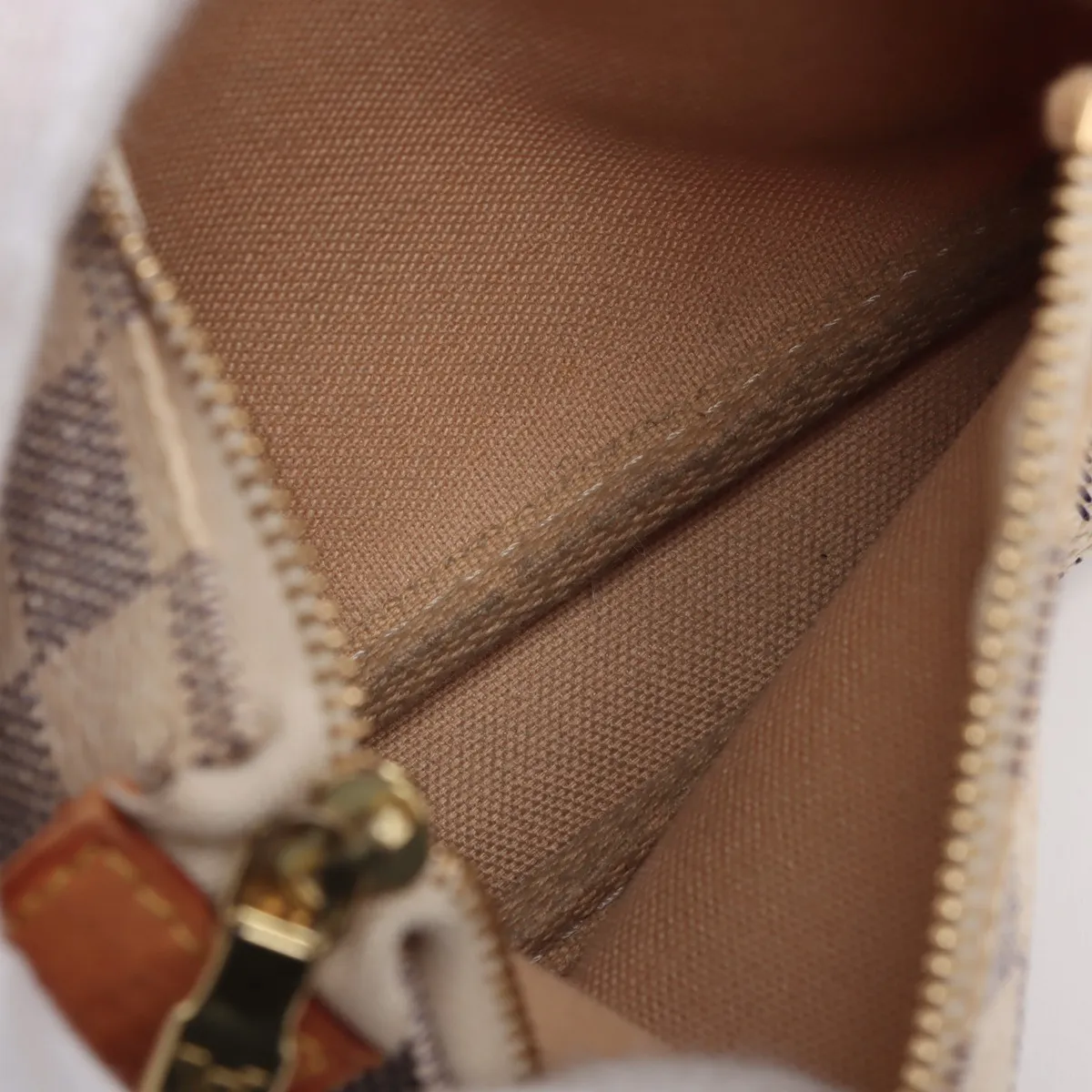 Damier Azur Mini Pochette Accessoires N58010 FL1016 White — view 12