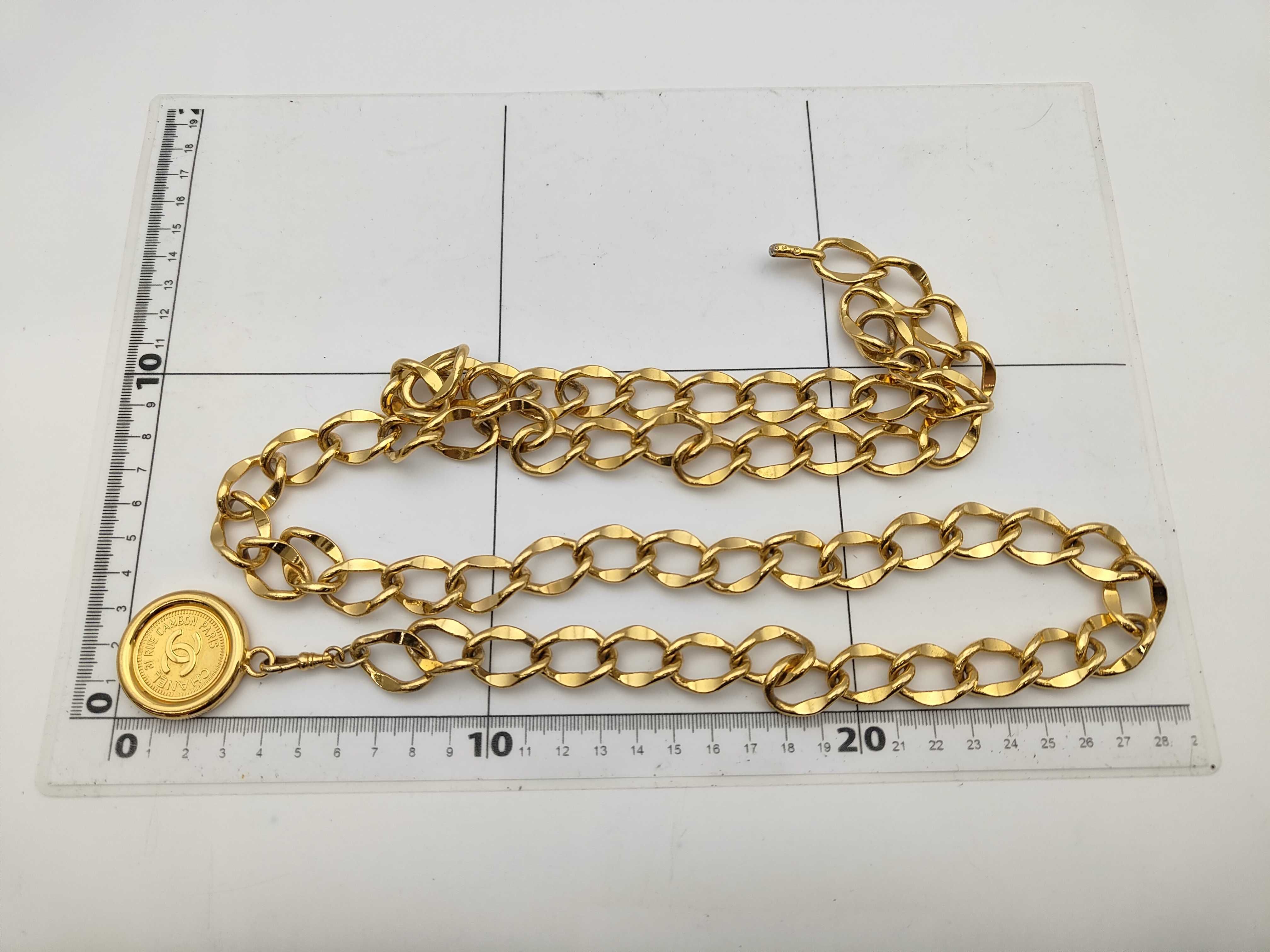 Coco Mark Chain Belt 94P — view 6