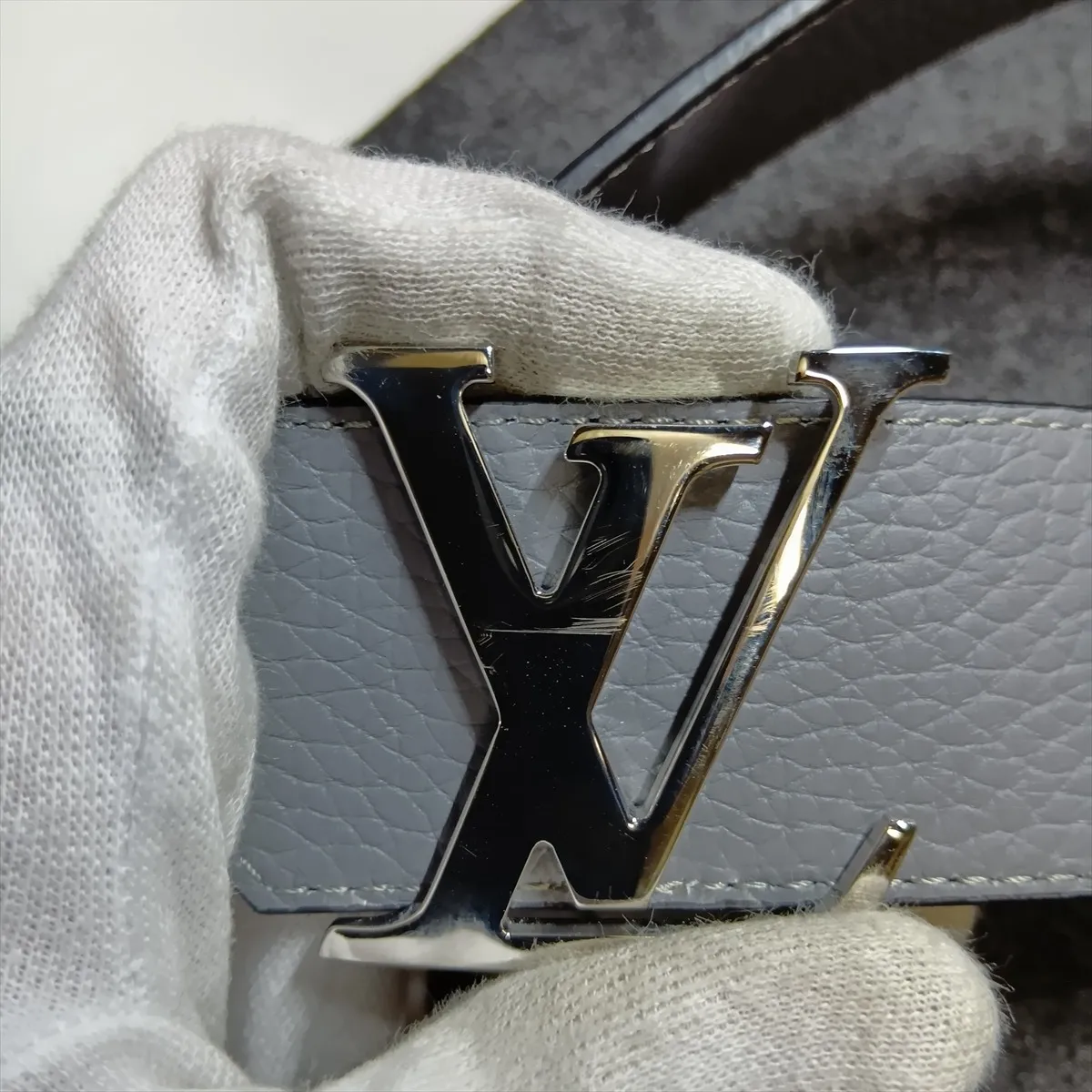 M0532 Ceinture LV Initial JJ4222 Belt, Size 110/44, Leather, Gray x Navy, — view 6