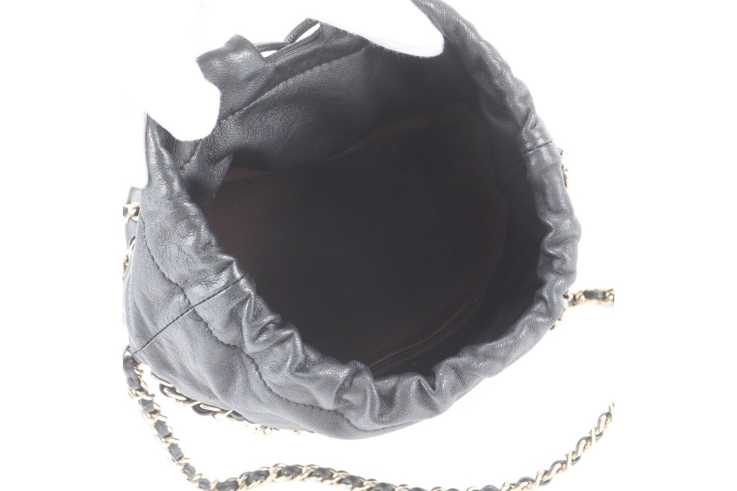 Serial sticker included Lambskin leather chain shoulder bag — view 7