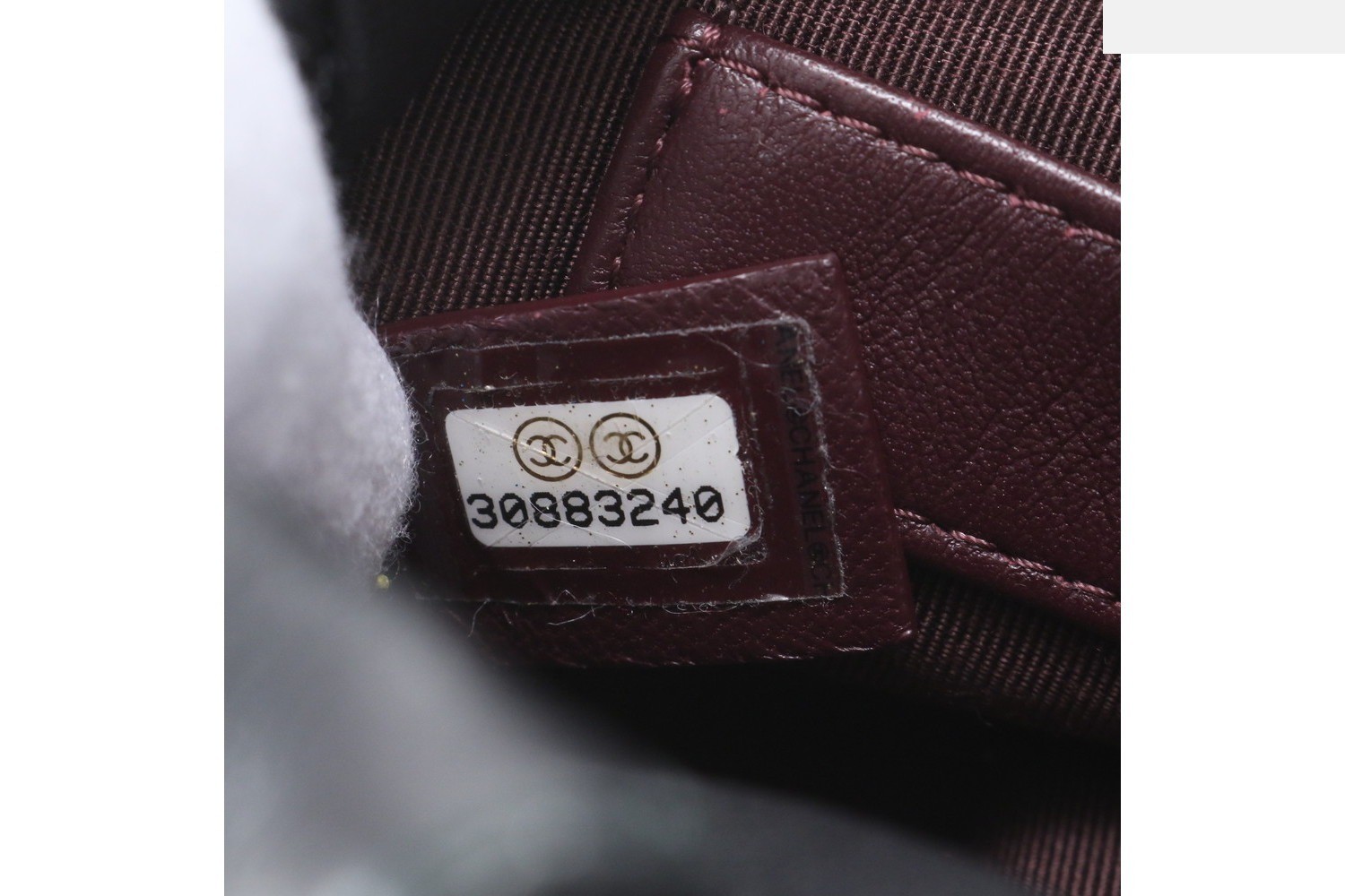 Serial sticker included Lambskin leather chain shoulder bag — view 9