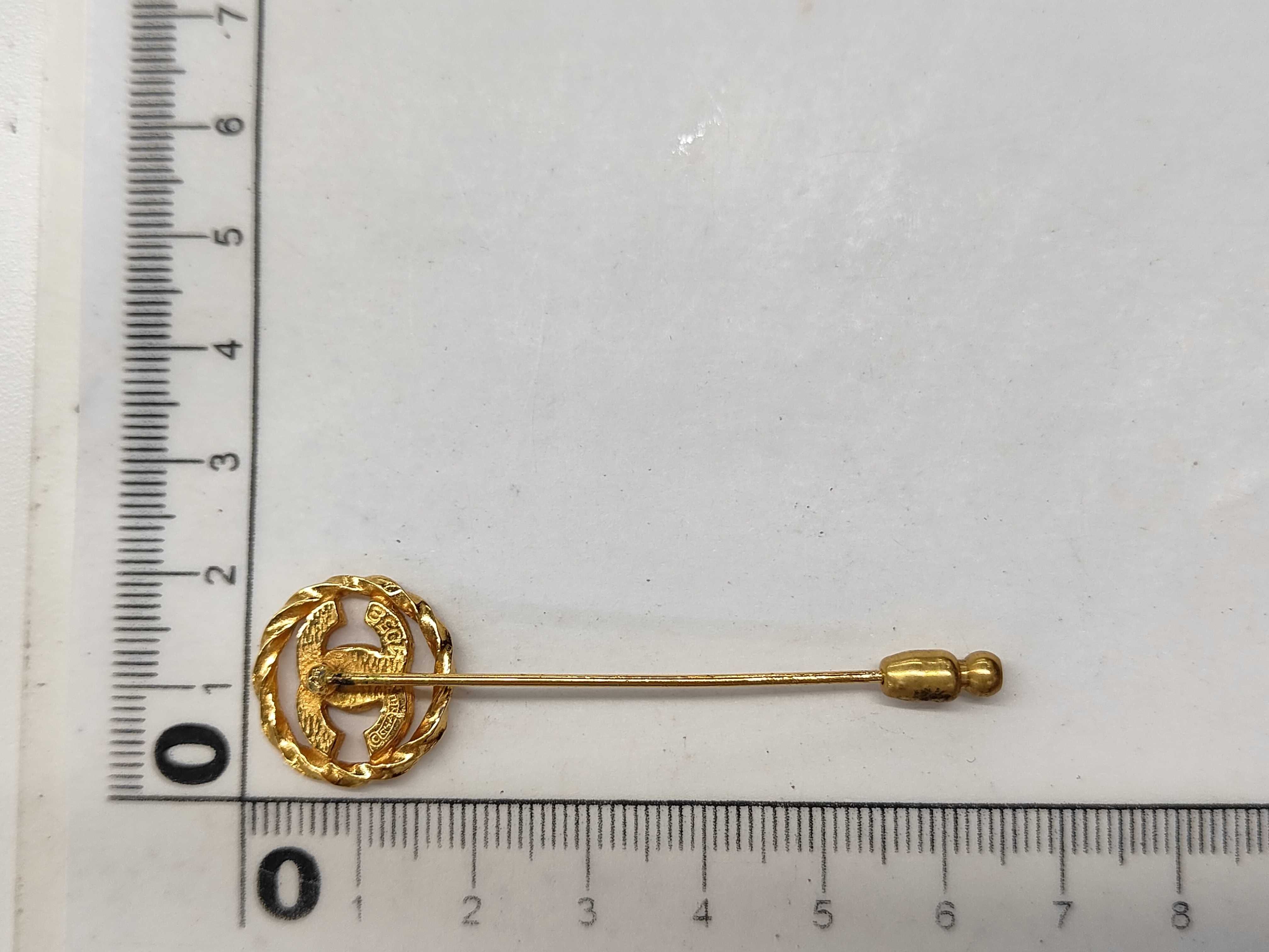 pin brooch — view 5