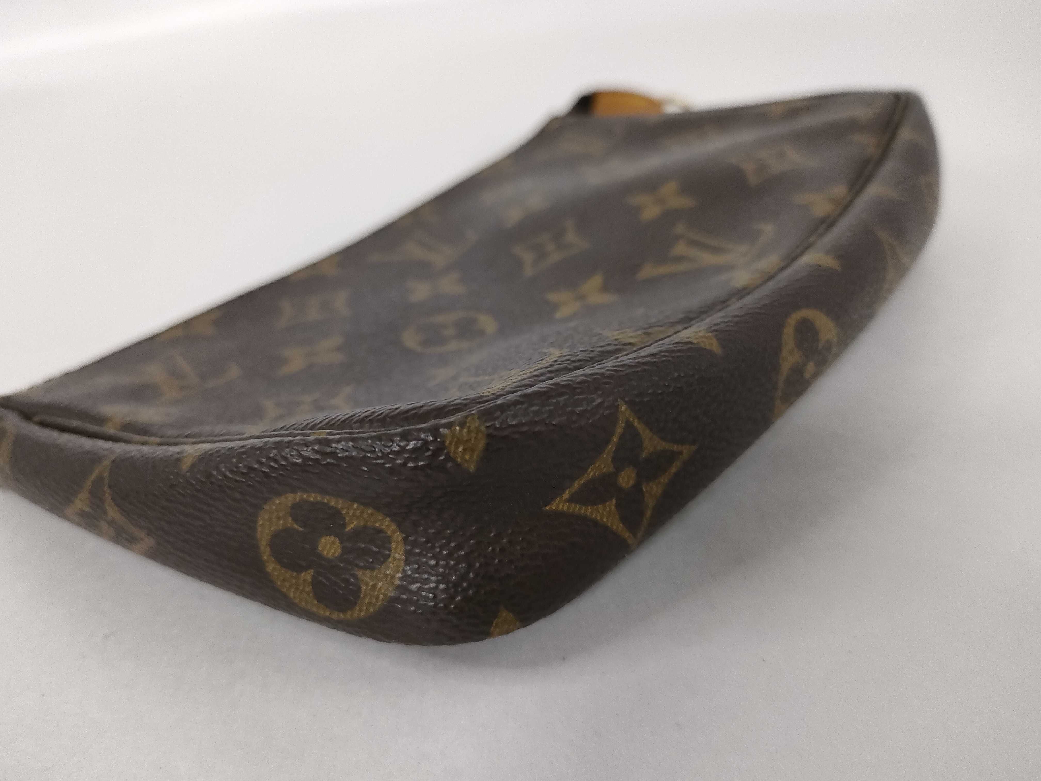 Monogram Vuitton Accessoires Pouch — view 3
