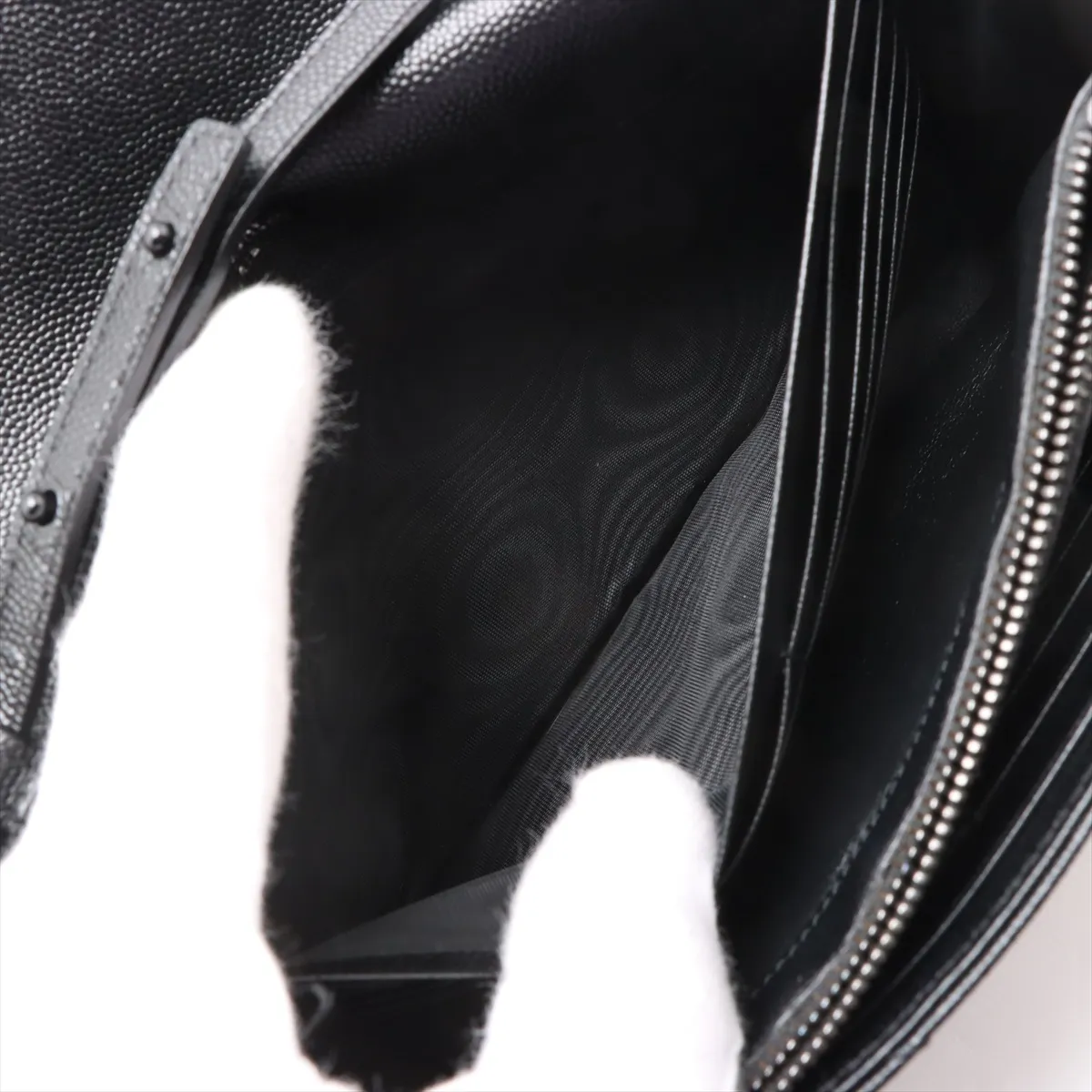 Cassandra Leather Chain Wallet, Black, 377828 — view 10