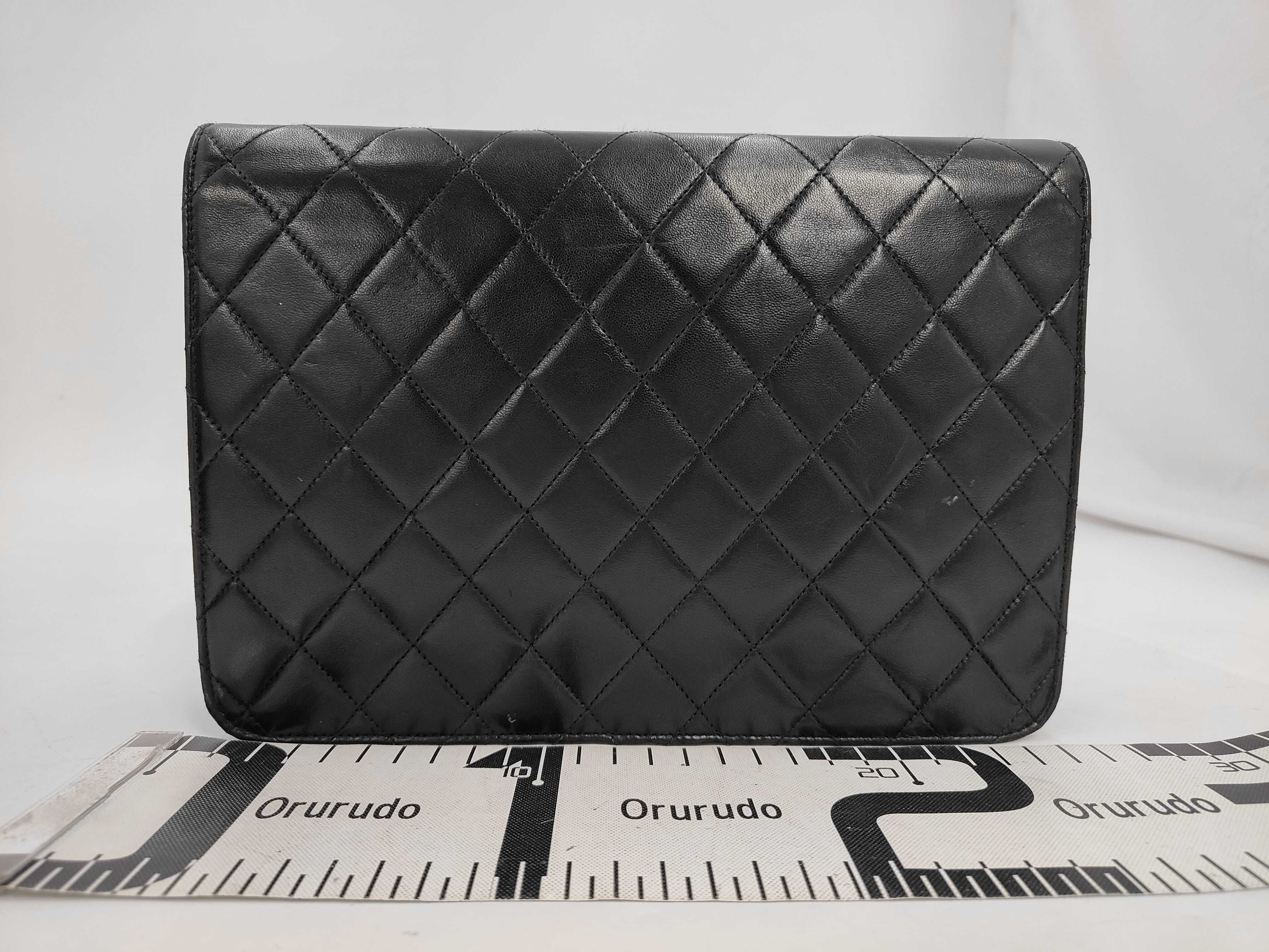 Lambskin [20% UP] Coco Mark Push-Lock Chain Shoulder Bag — view 2