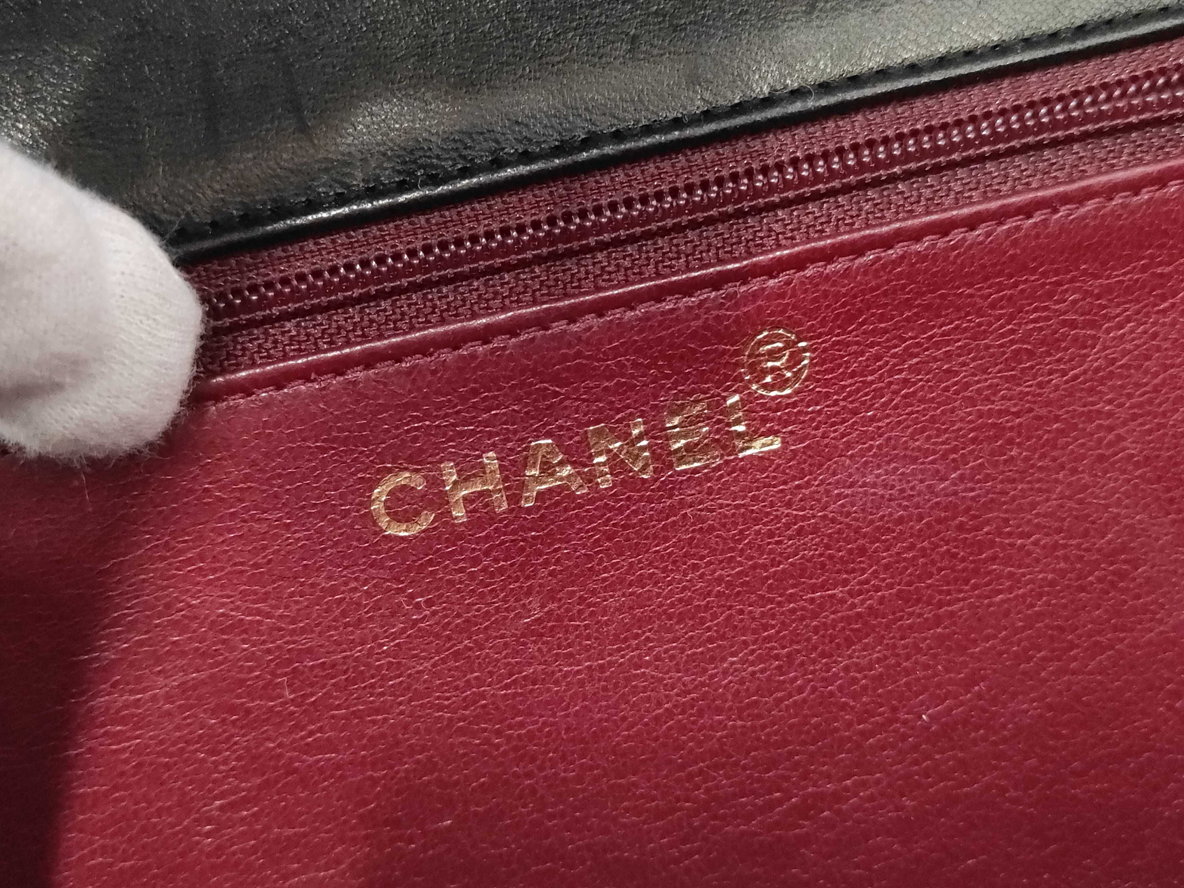 Lambskin [20% UP] Coco Mark Push-Lock Chain Shoulder Bag — view 9