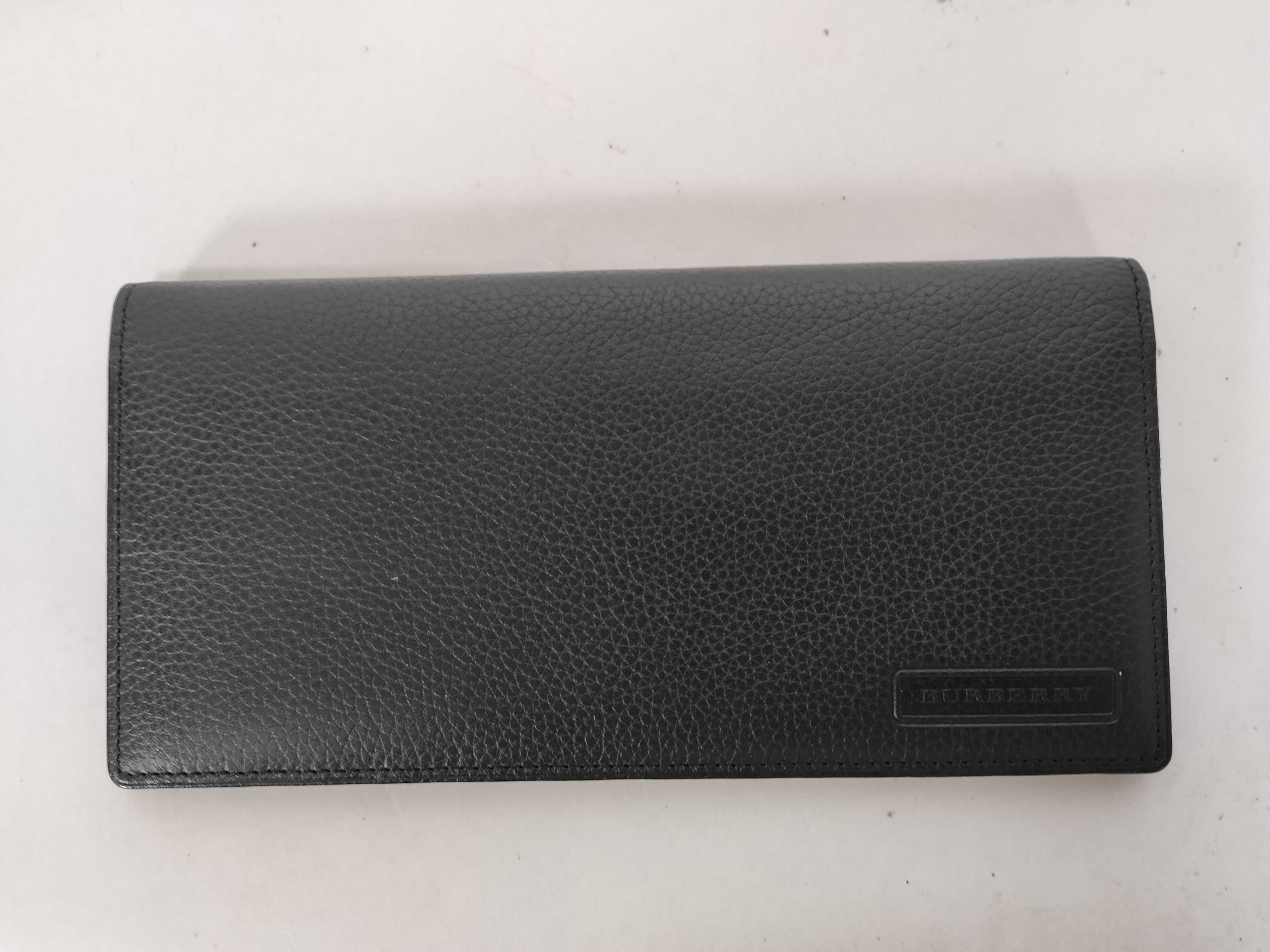 Black Label Burberry Leather Folding Wallet Black Wallet
