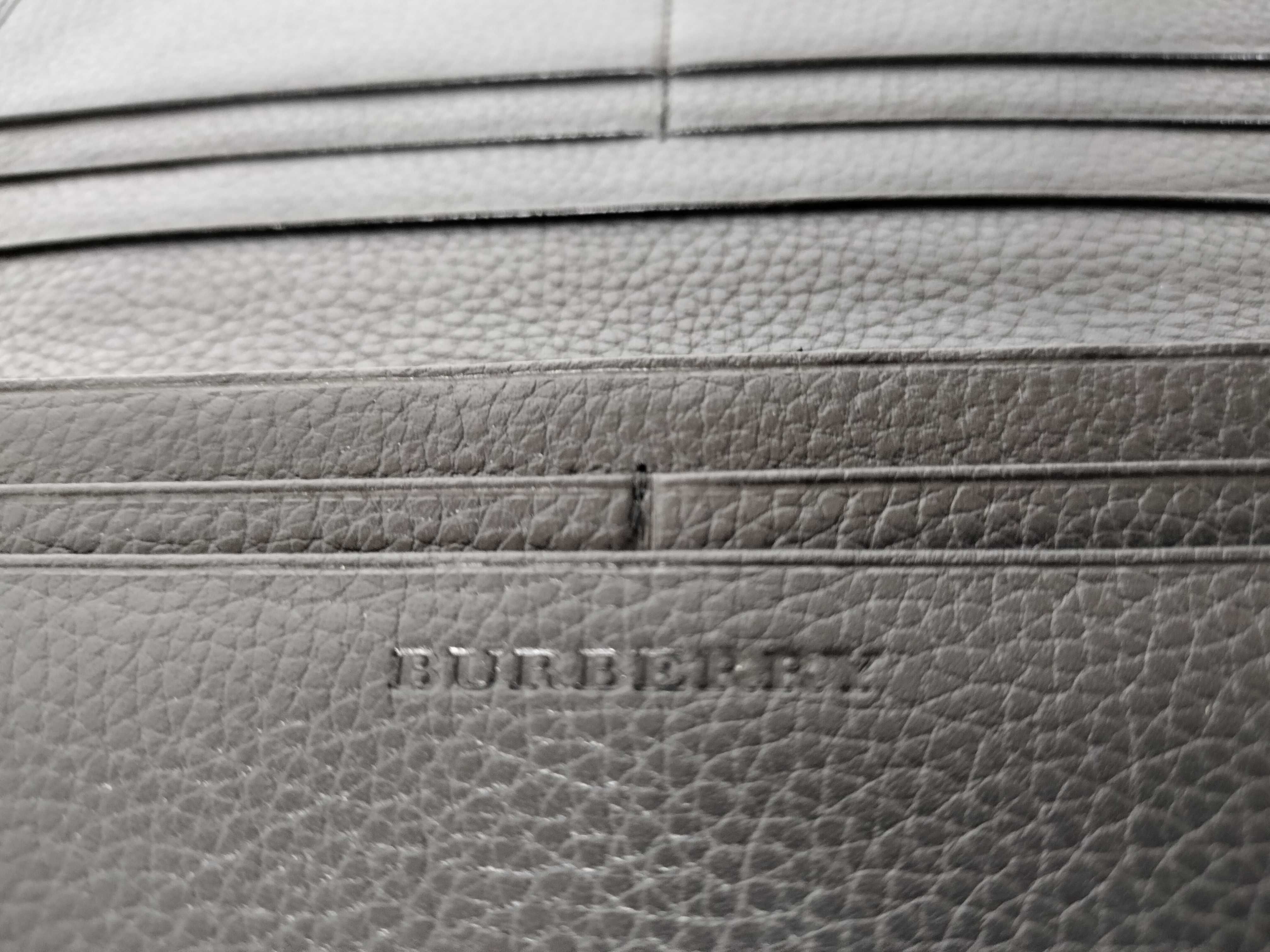 Black Label Burberry Leather Folding Wallet Black Wallet — view 8