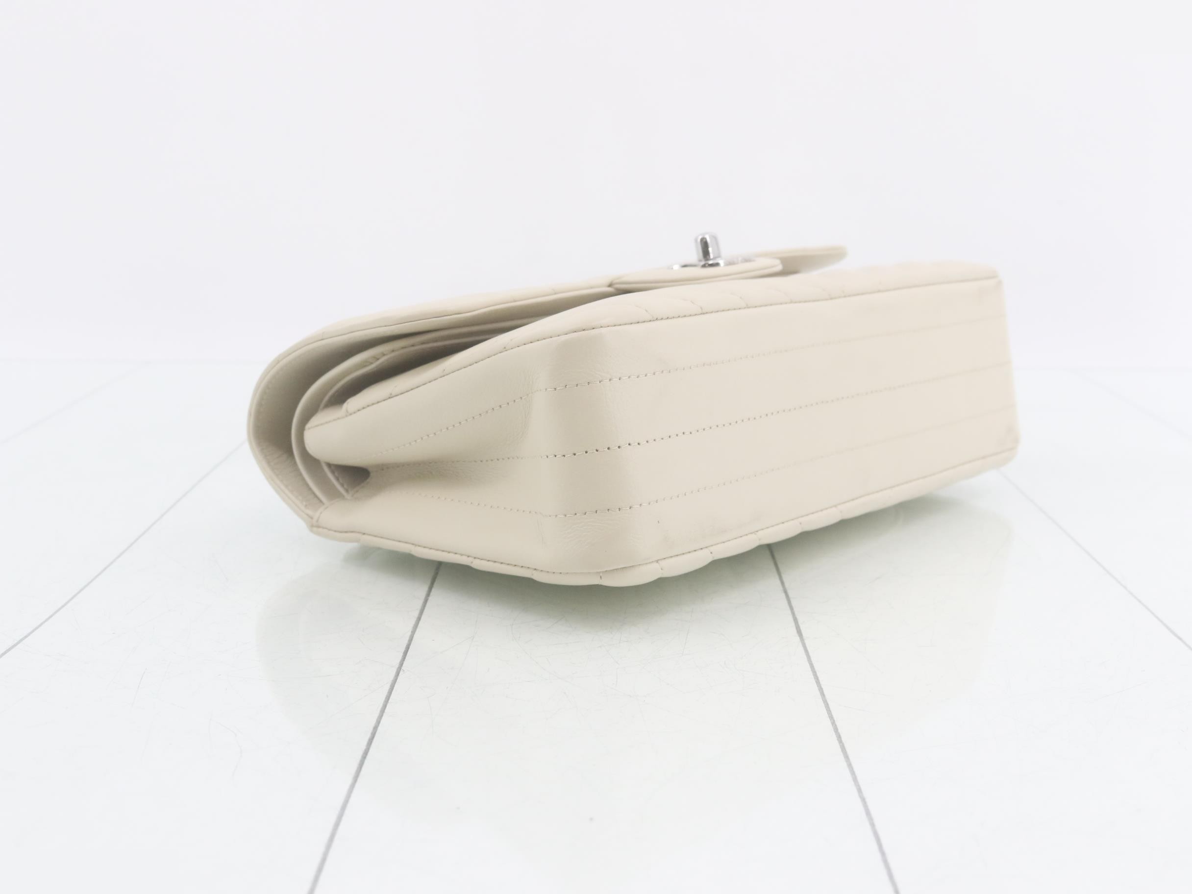 Leather, V-stitch, Coco Mark, double flap, double chain shoulder bag — view 5