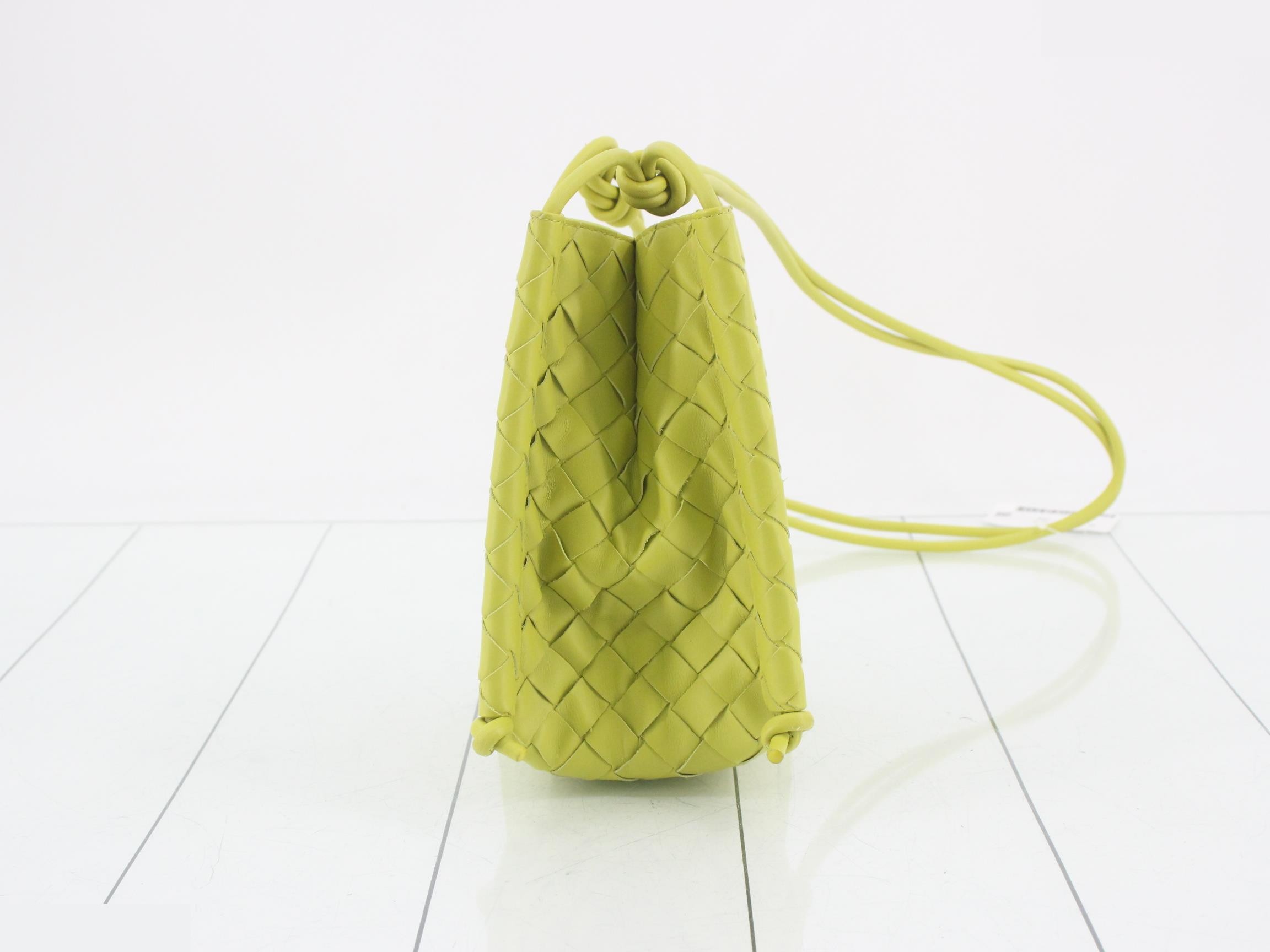 Intrecciato shoulder bag — view 3