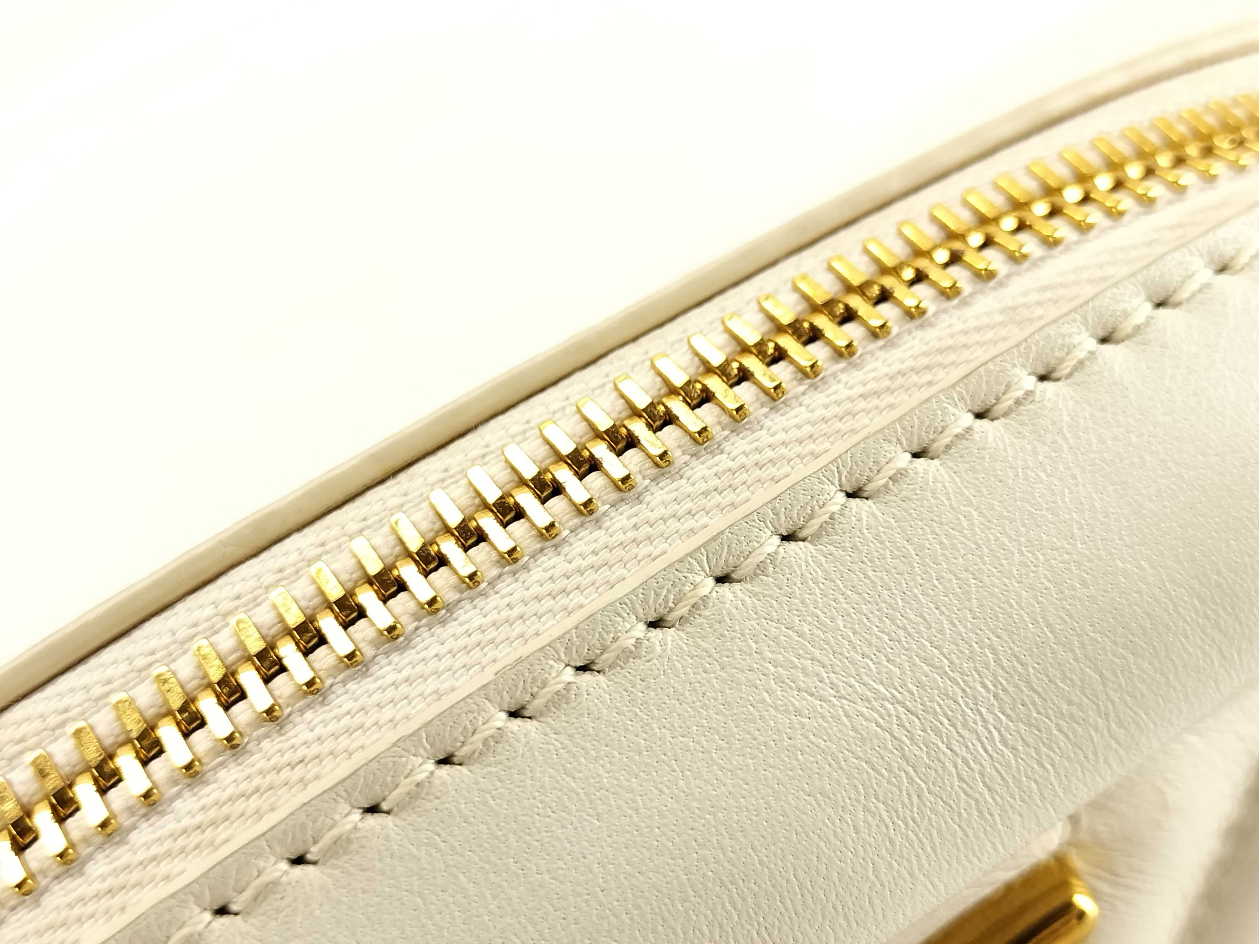 LV Logo New Wave New Camera Bag M53863 White RFID Detectable Shoulder Bag — view 7