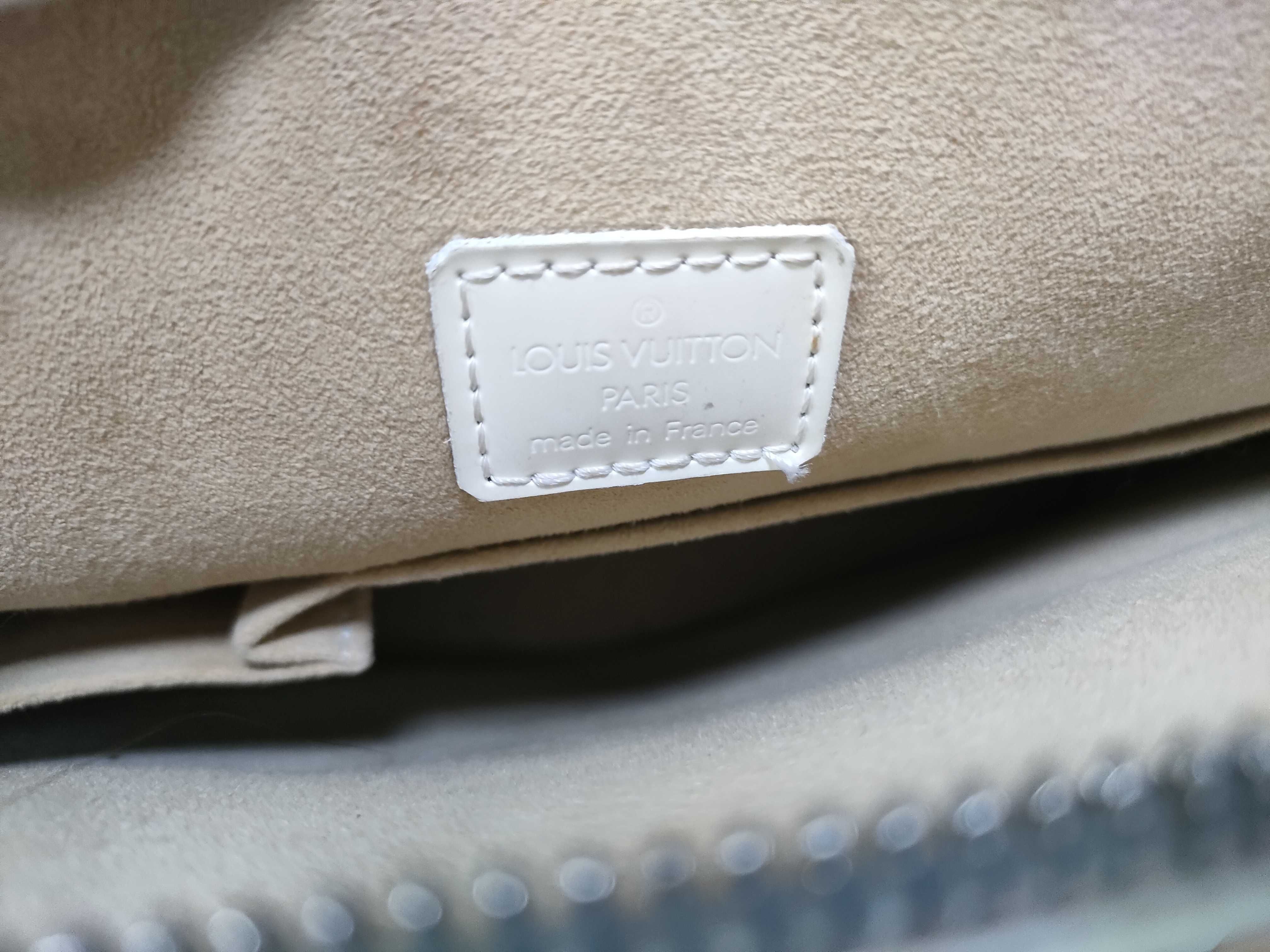 ID- Cow Skin Graffiti Alma MM M92180 white x orange BA0051 handbag — view 15