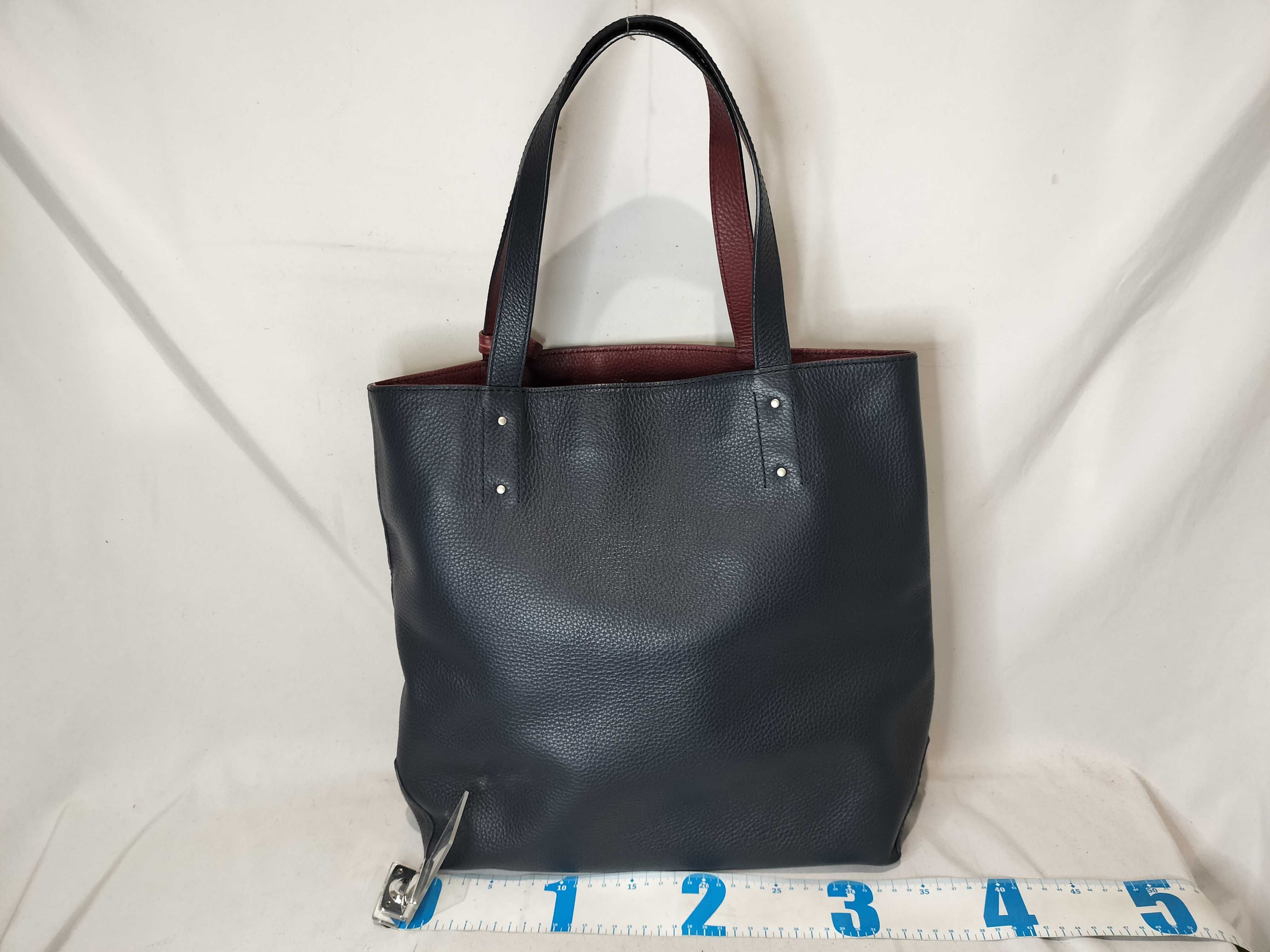 Black Label Tote Bag Handbag — view 3