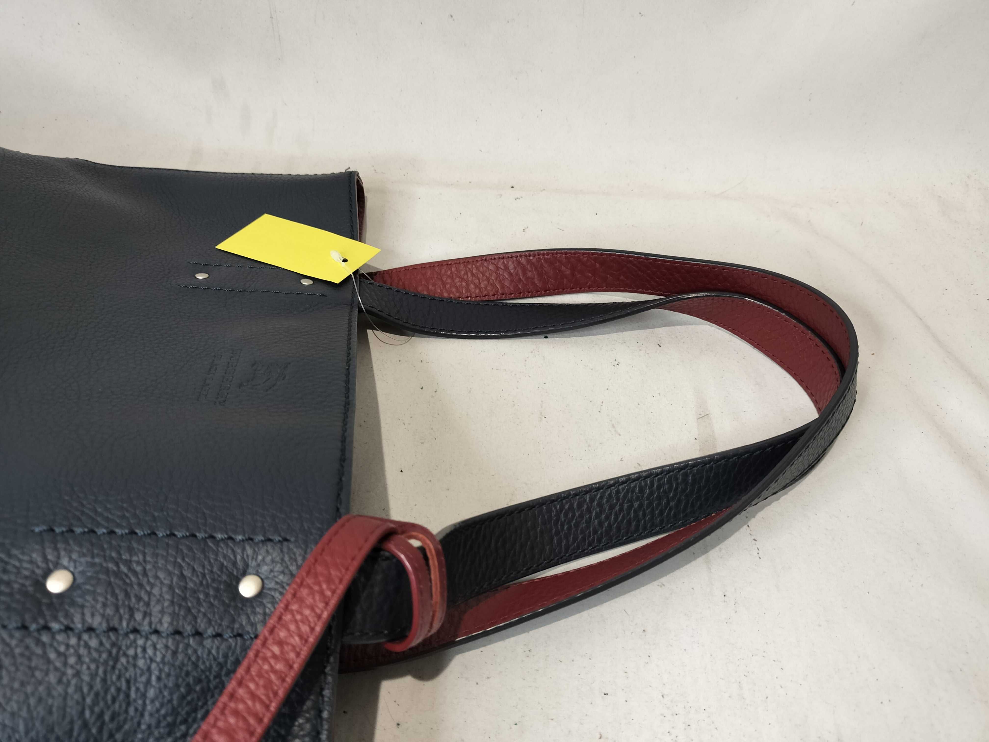 Black Label Tote Bag Handbag — view 4