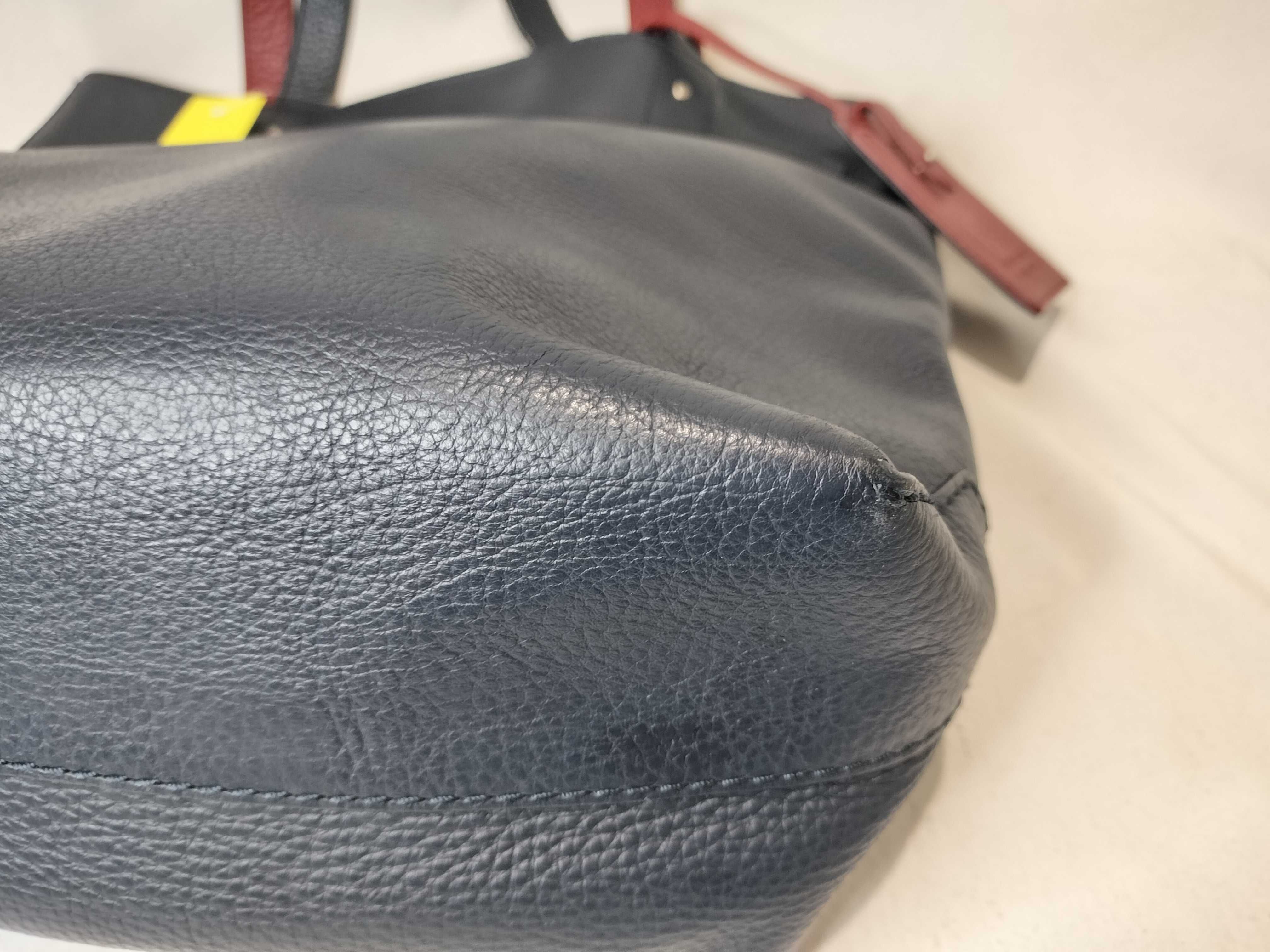 Black Label Tote Bag Handbag — view 7