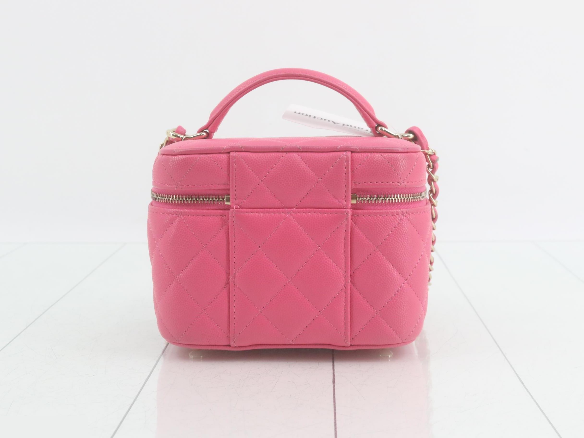 Plate Vanity Bag, Small, Matelassé Shoulder Bag — view 2