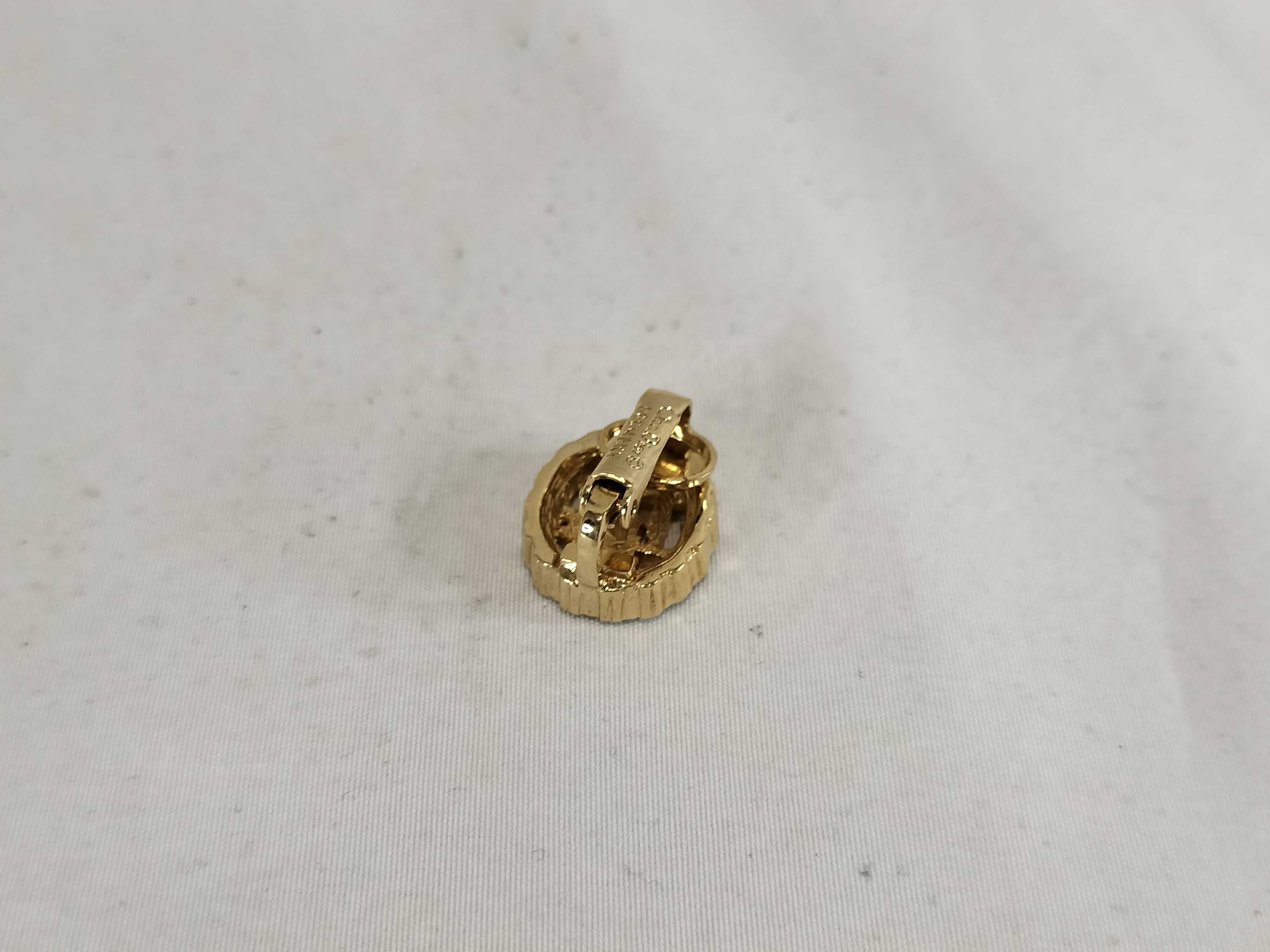 Earrings, Logo Trotter, Oval Shape, Rhinestone, GP Gold Color, with Box. — view 6
