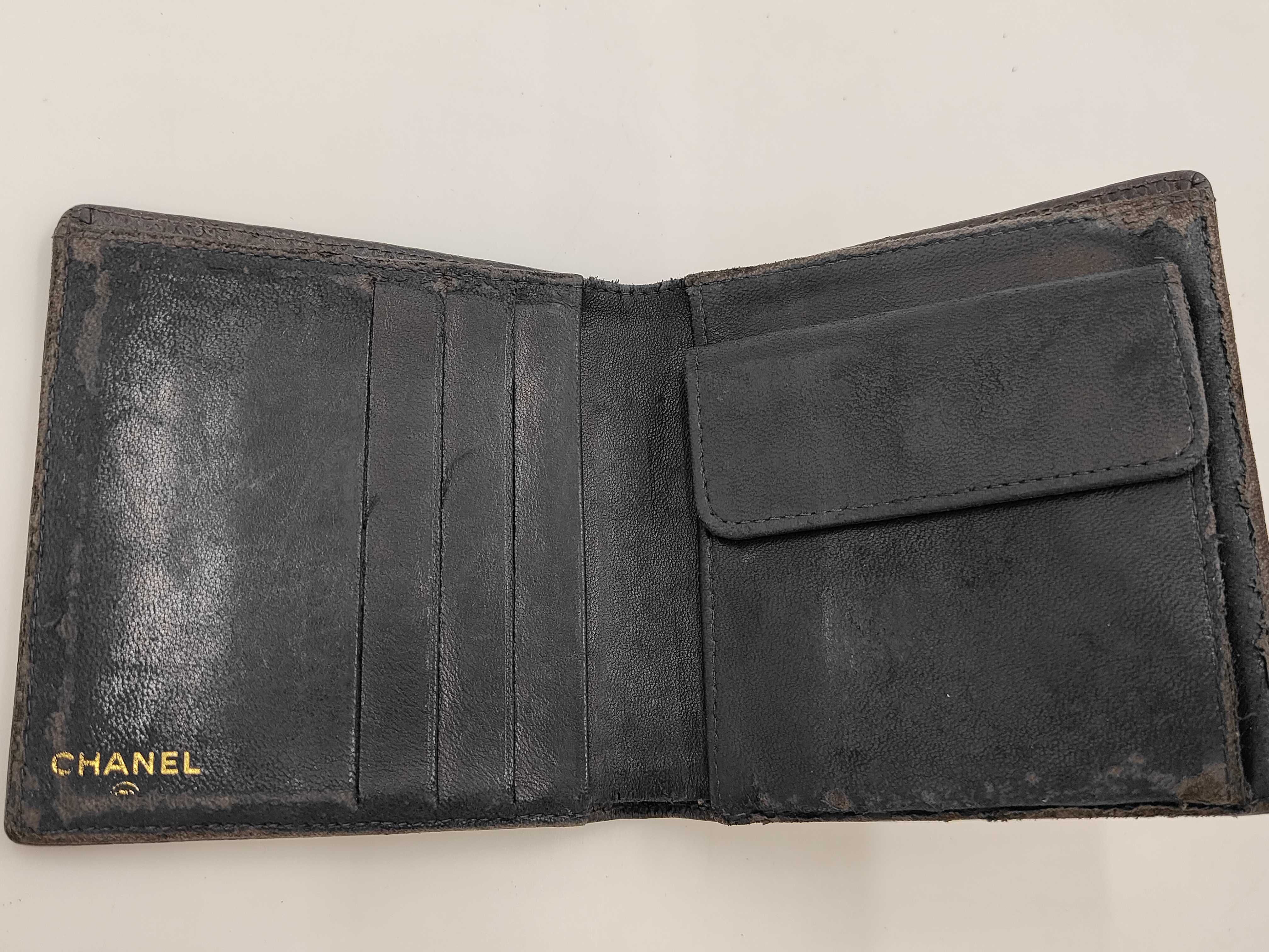 Coco Mark Caviar Skin Bi-fold Wallet (with seal) — view 8