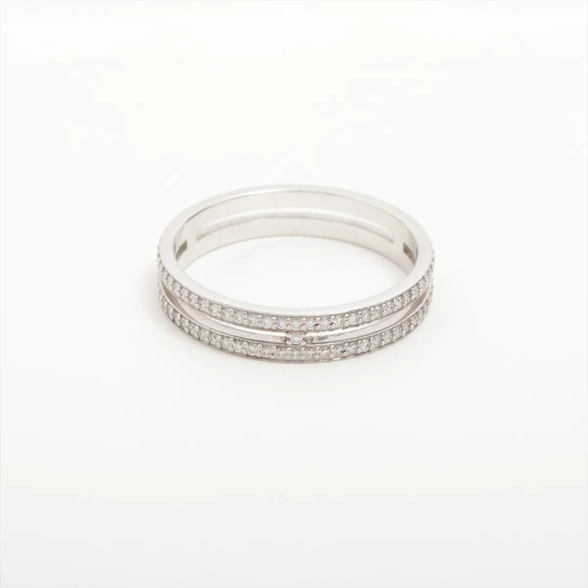 Arianne Diamond Ring 750(WG) 2.6g D0.32 52 21V109434 — view 2