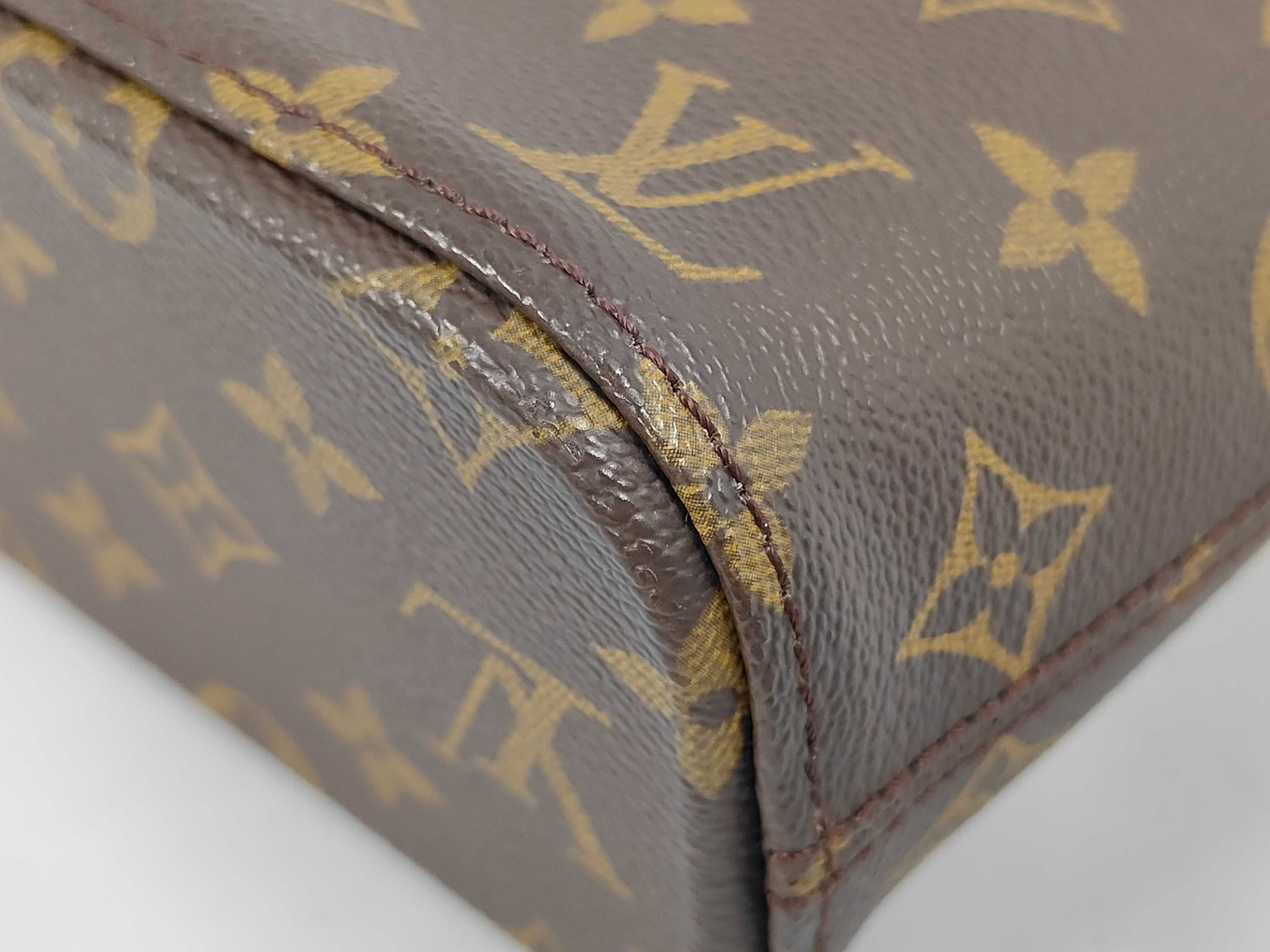 M51172 Monogram Va Vin Handbag — view 4