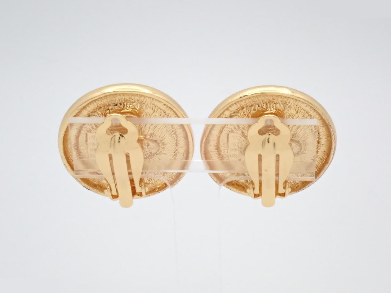 Vintage Classic (Precious Metal) Earrings 2388 — view 2