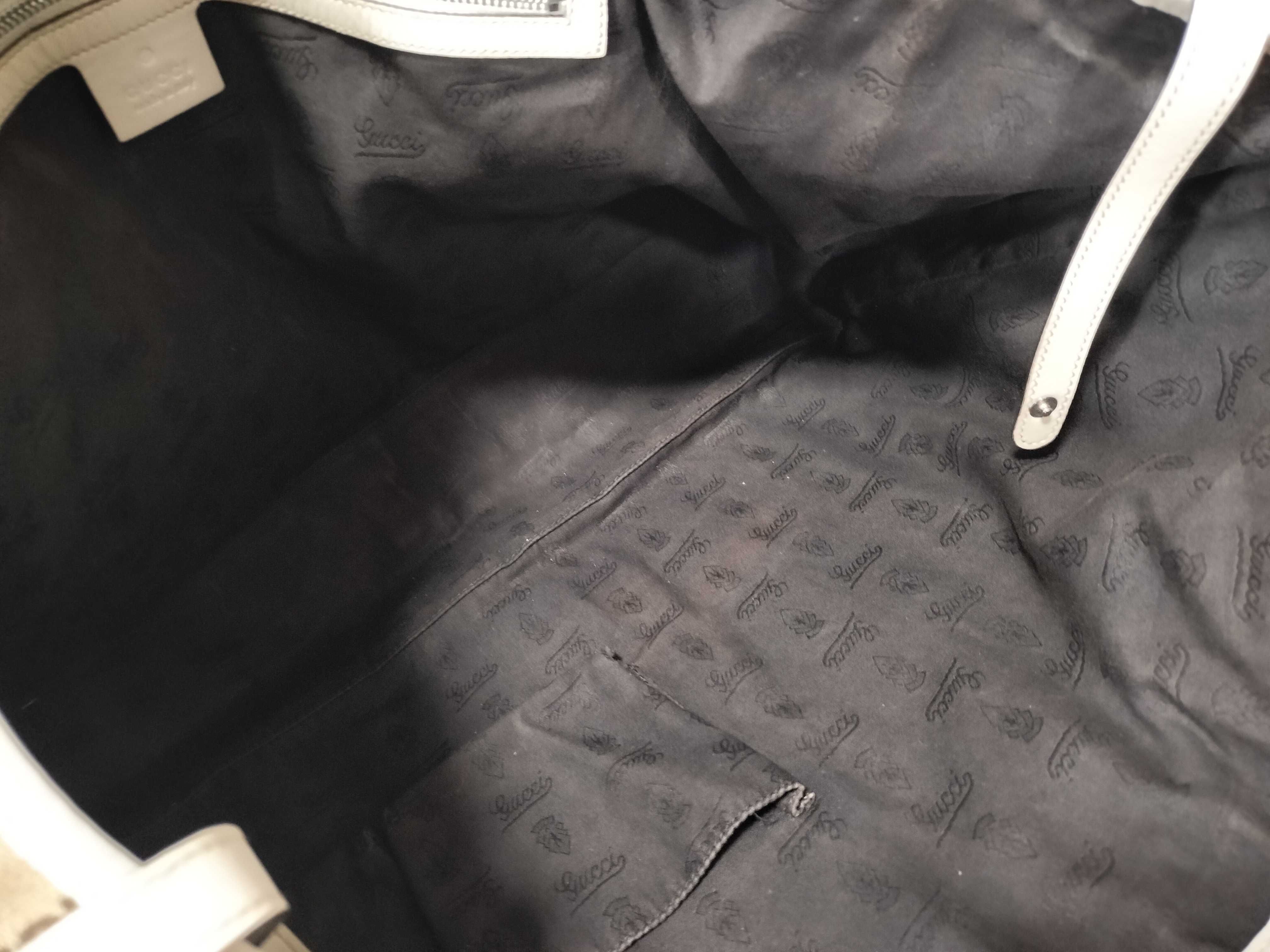 GG Canvas Handbag — view 11