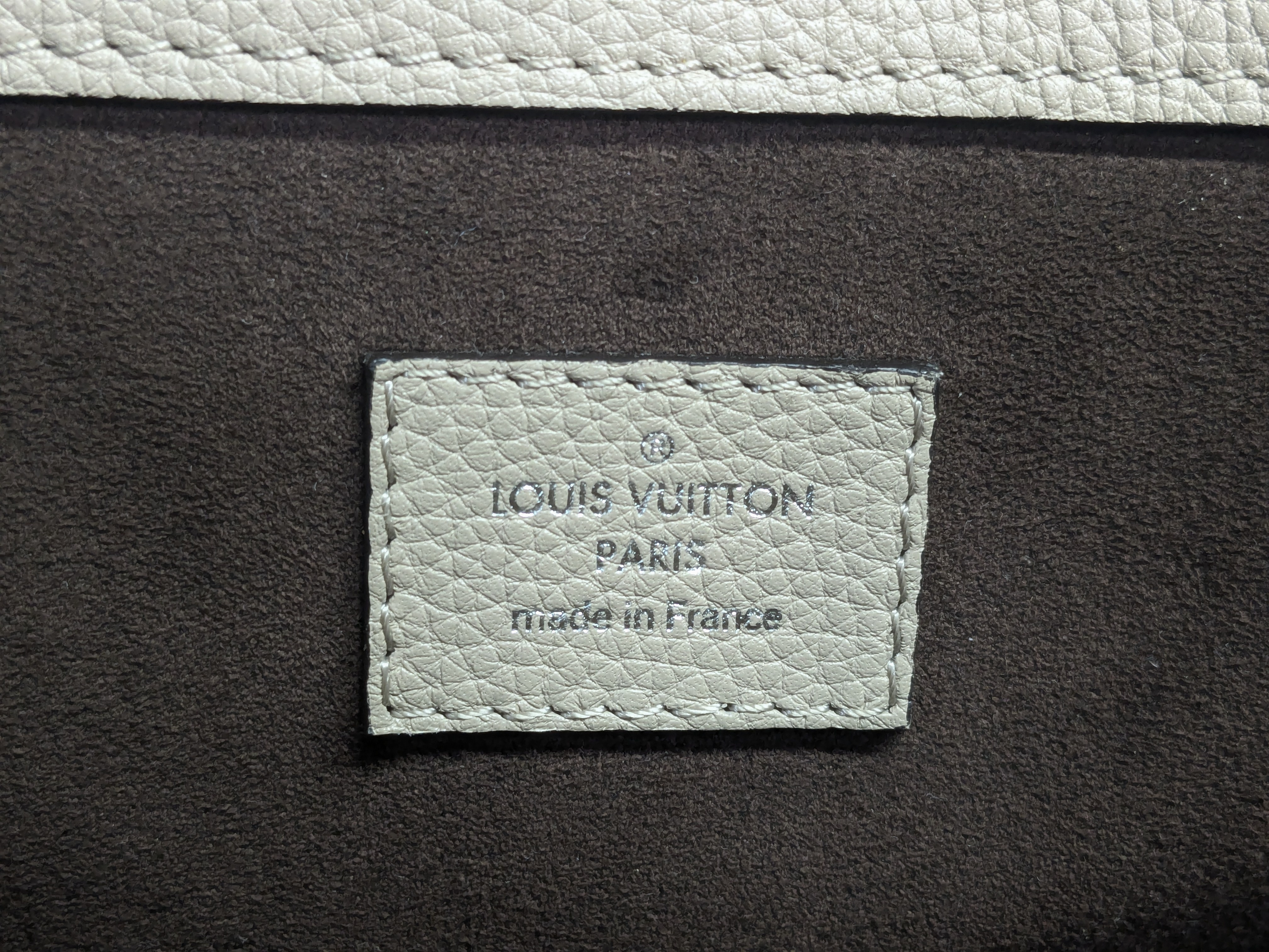 LV Mahina Sèvres Tote Bag — view 8