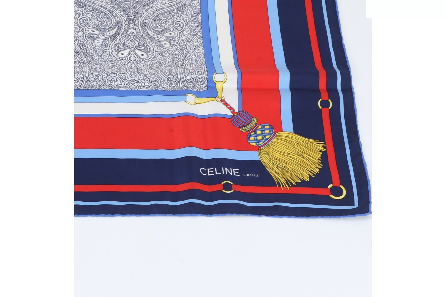 Other lines: Small items, accessories, scarves — view 5