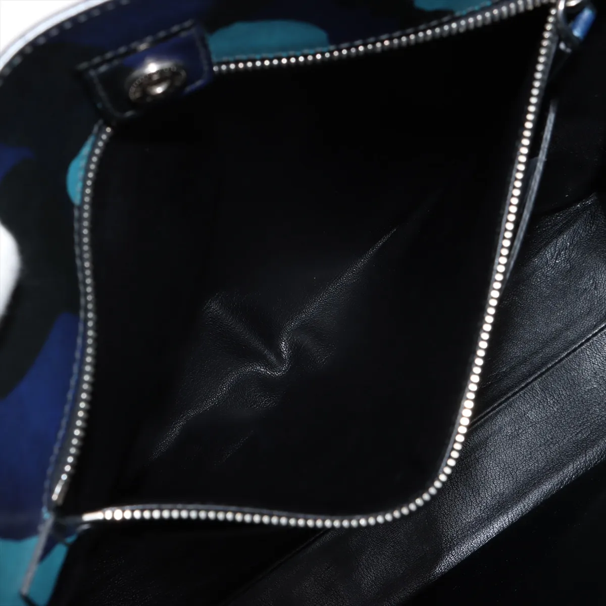 Saffiano Travel Leather 2WAY Handbag Blue VA1016 — view 9