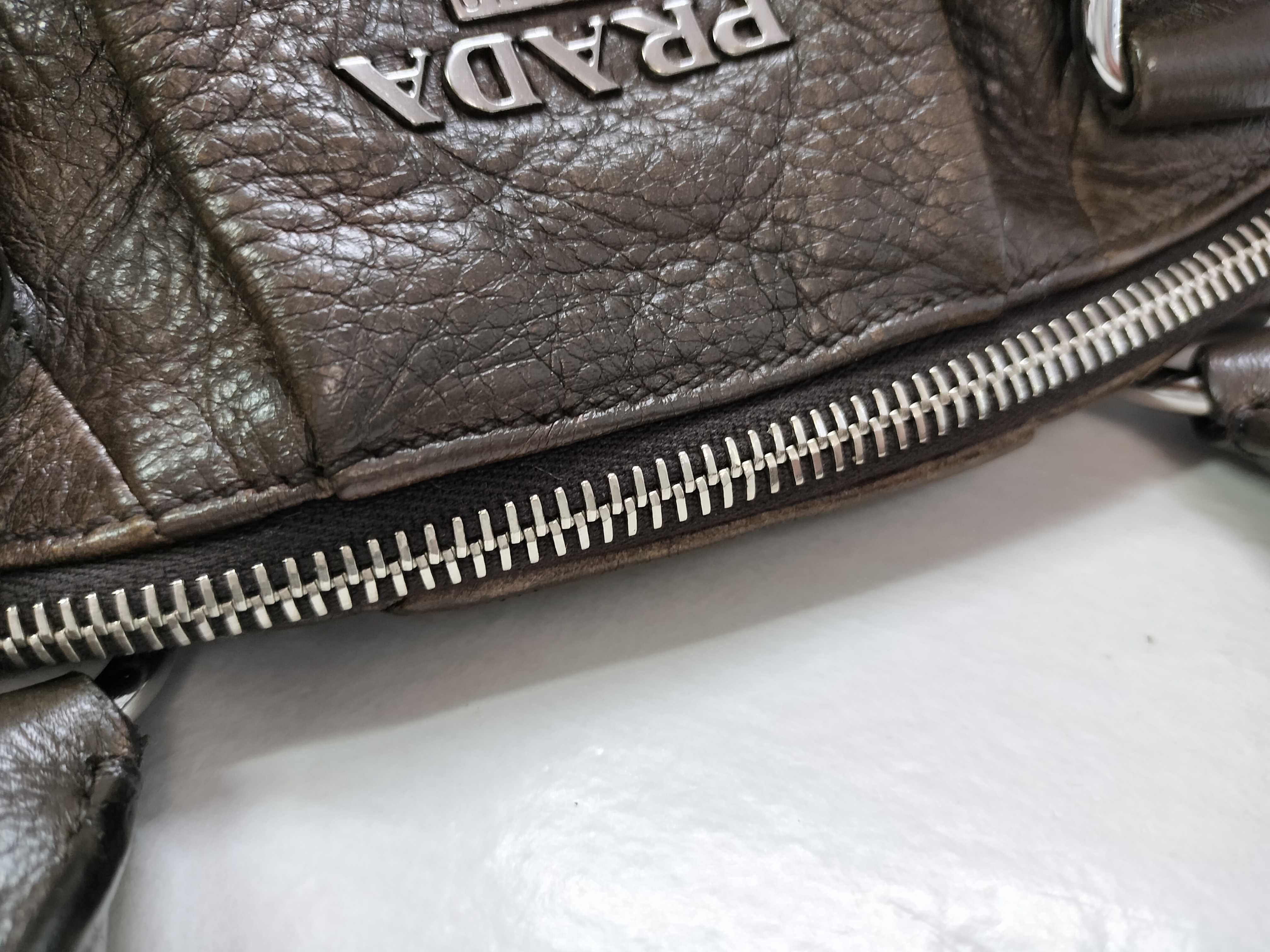 grained leather handbag, serial handbag — view 6