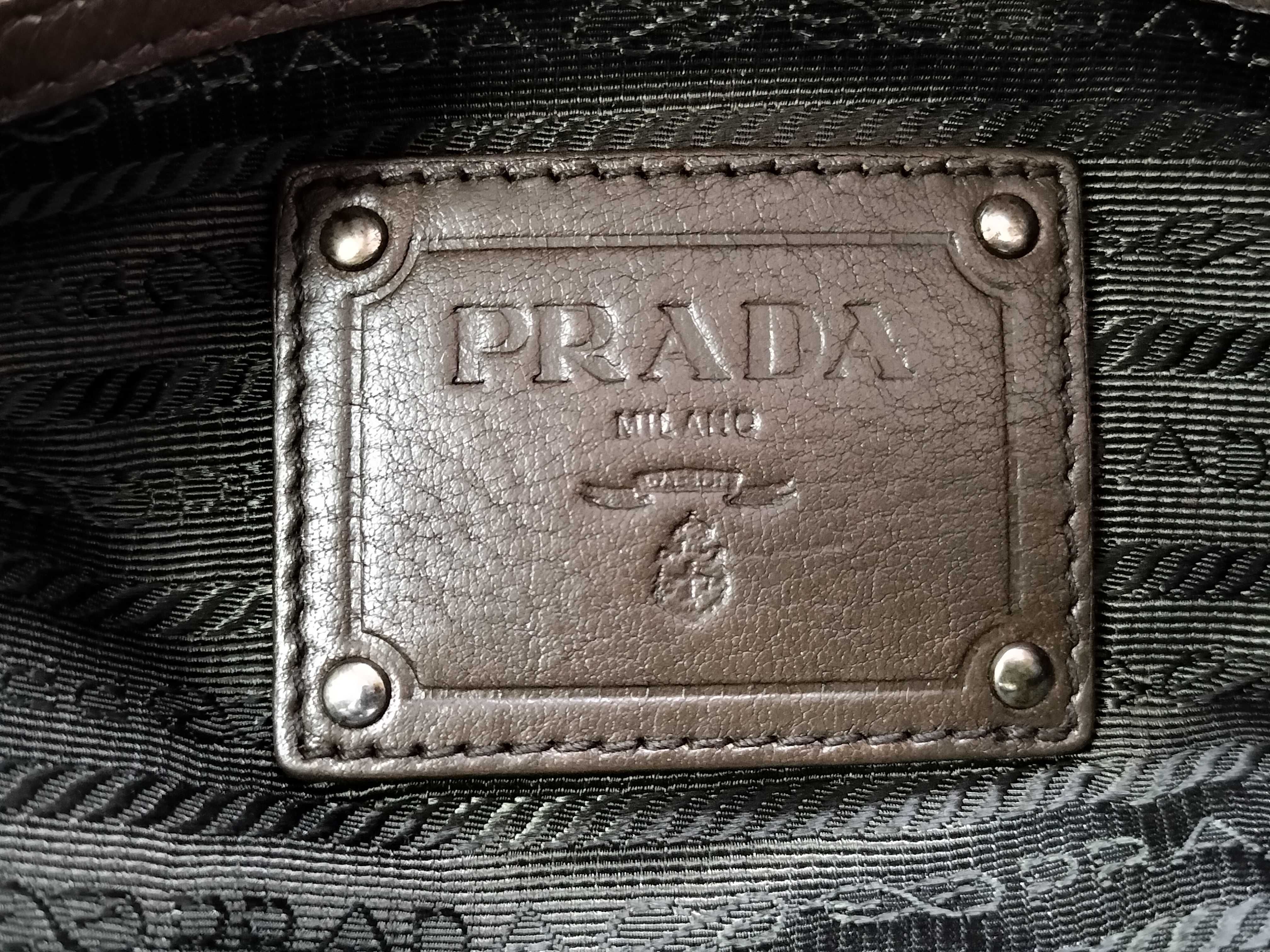 grained leather handbag, serial handbag — view 9