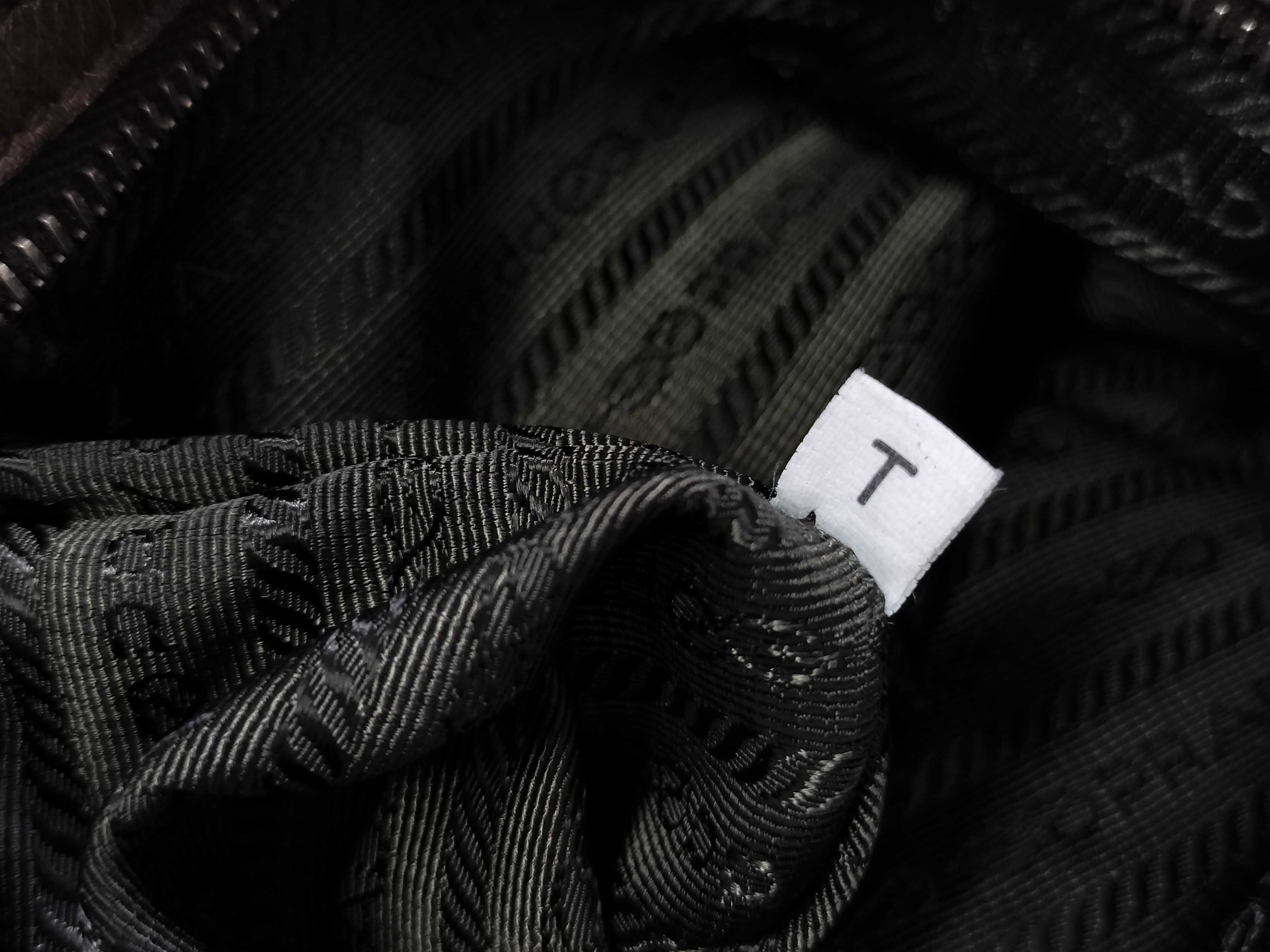 grained leather handbag, serial handbag — view 10