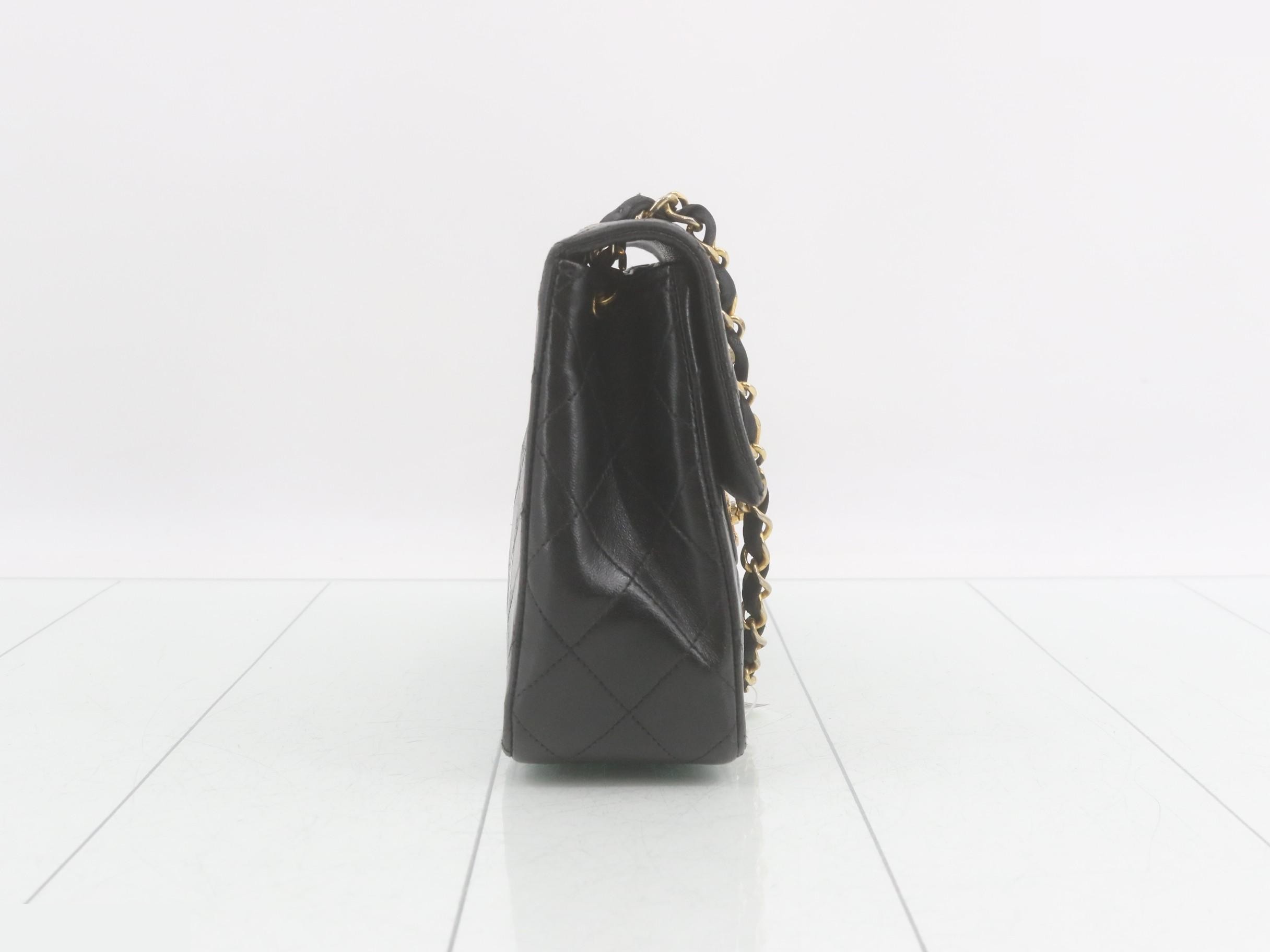 Matelassé (bag) - Shoulder bag — view 4