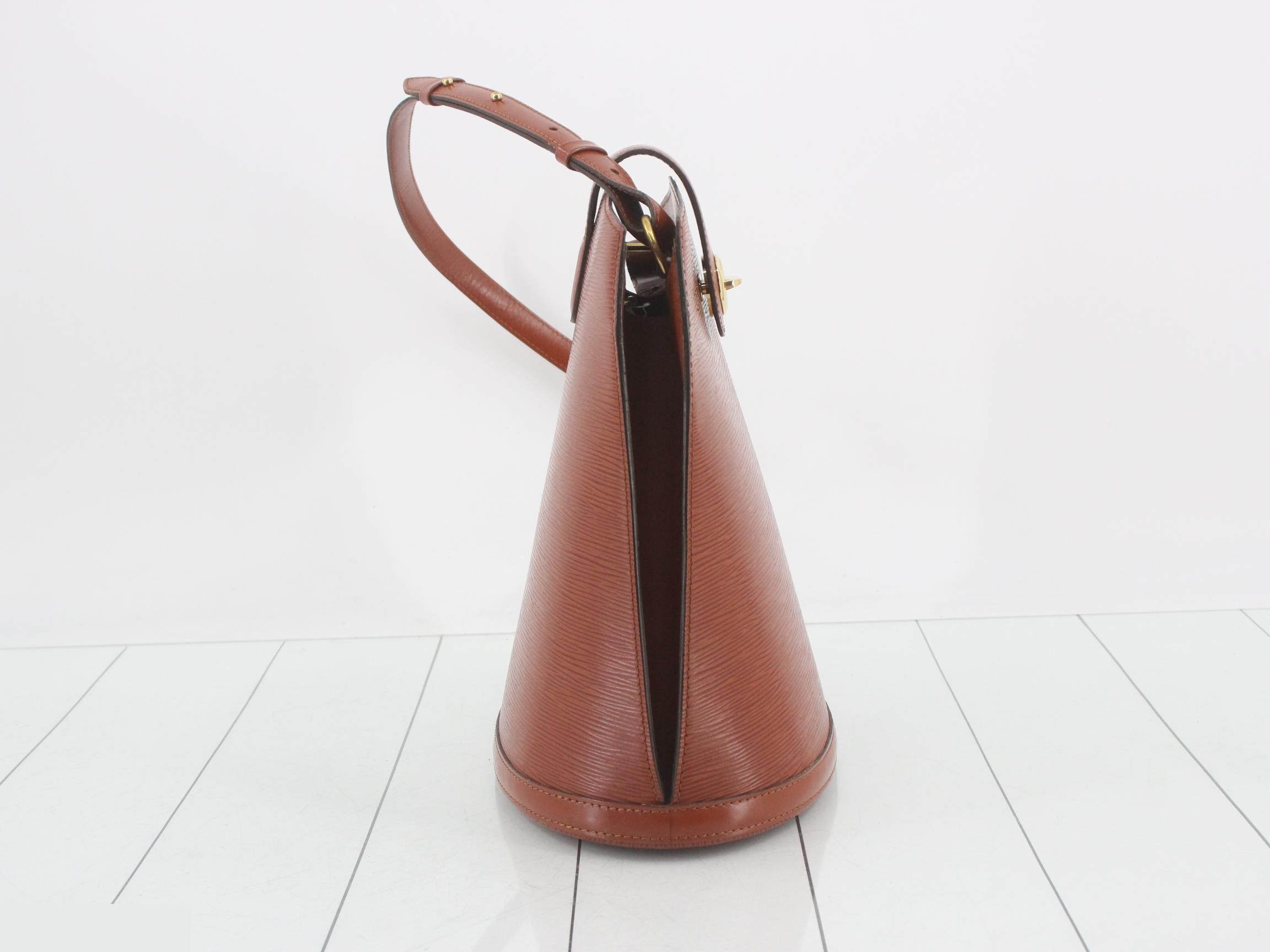 Epi Shoulder Bag, Cluny, Brown — view 4