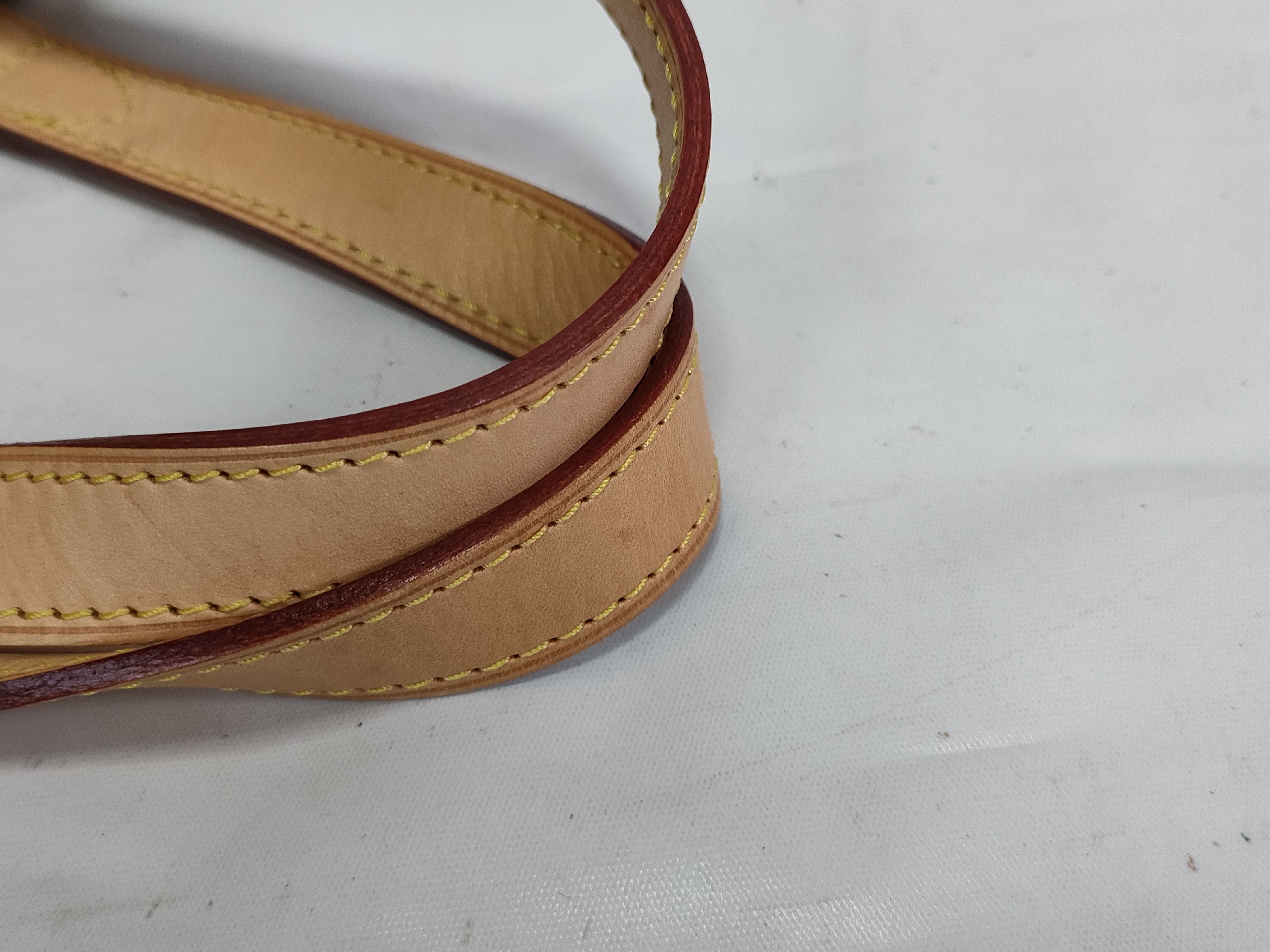 Monogram M51154 Batignolles Horizontal Handbag — view 4