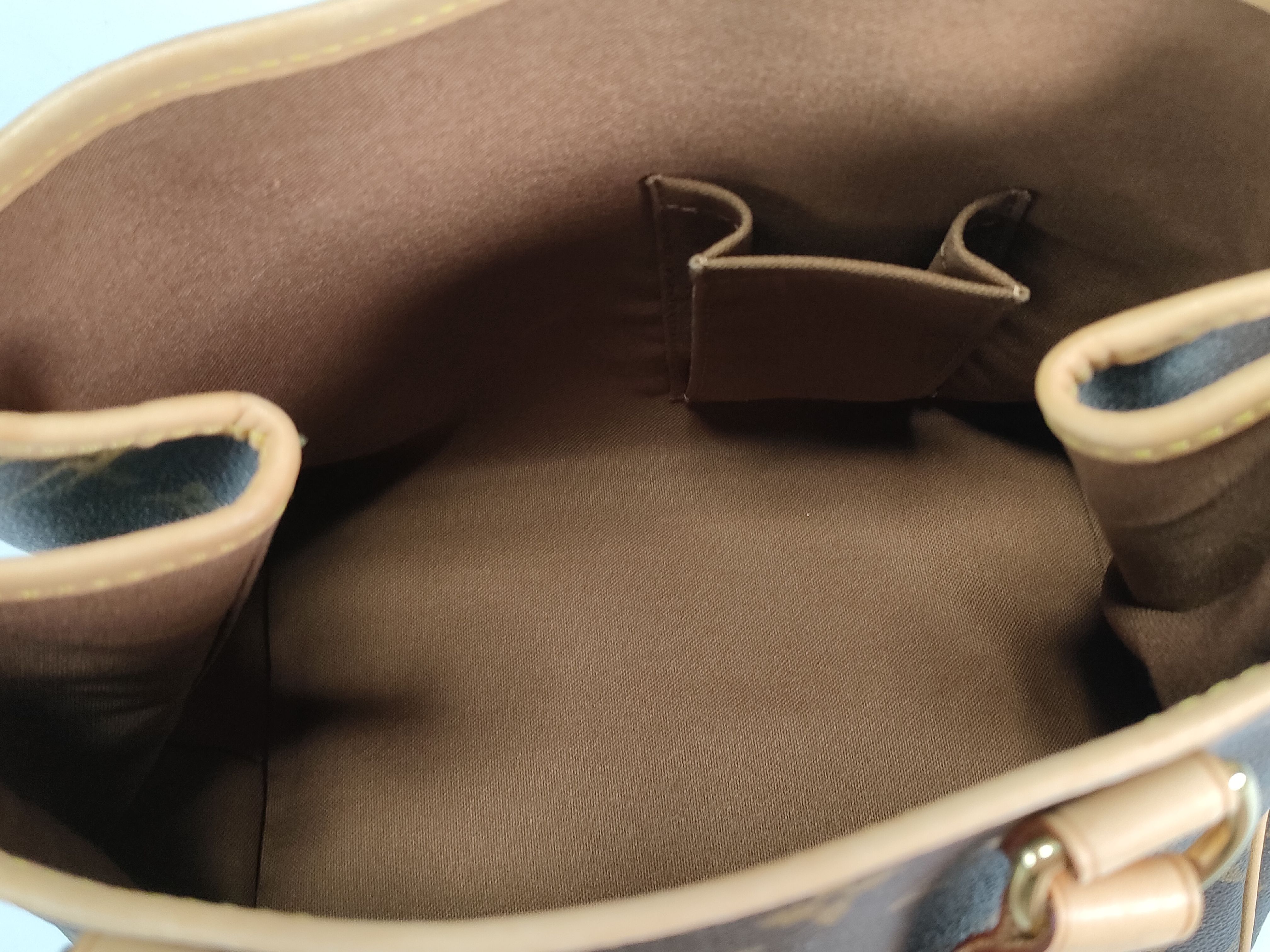 Monogram M51154 Batignolles Horizontal Handbag — view 9