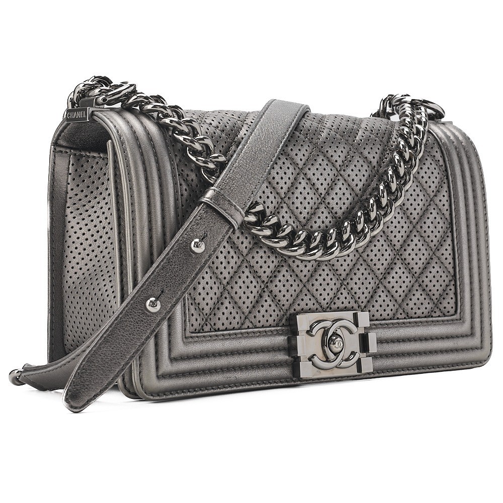 Perforated leather Boy Chanel 25 chain shoulder bag, silver — view 3