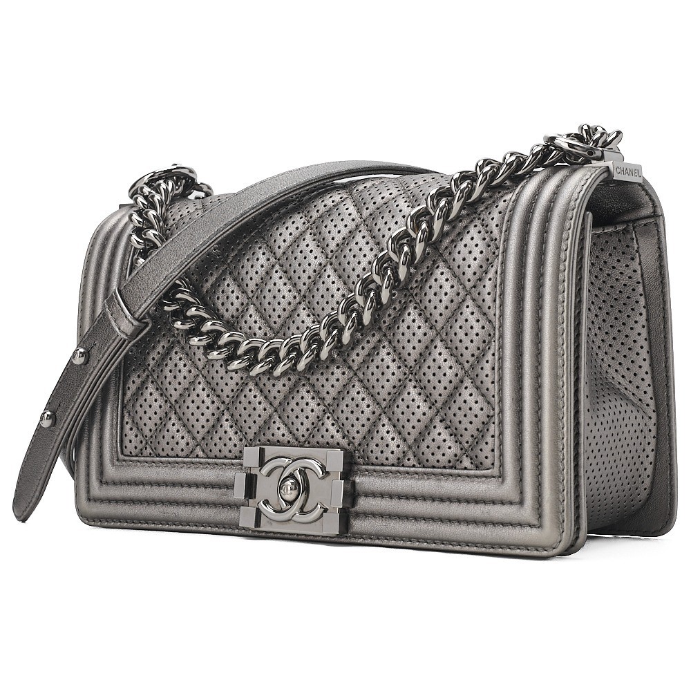 Perforated leather Boy Chanel 25 chain shoulder bag, silver — view 4