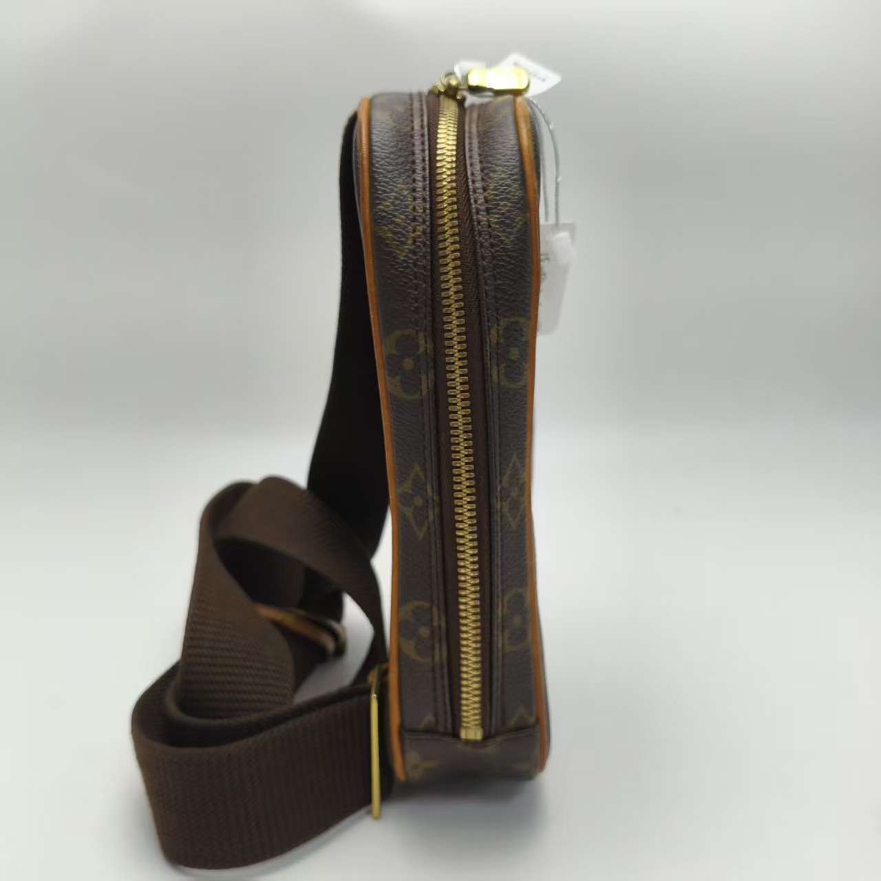 【*Shipped from: China*】LOUIS VUITTON PU Waist Bag — view 3