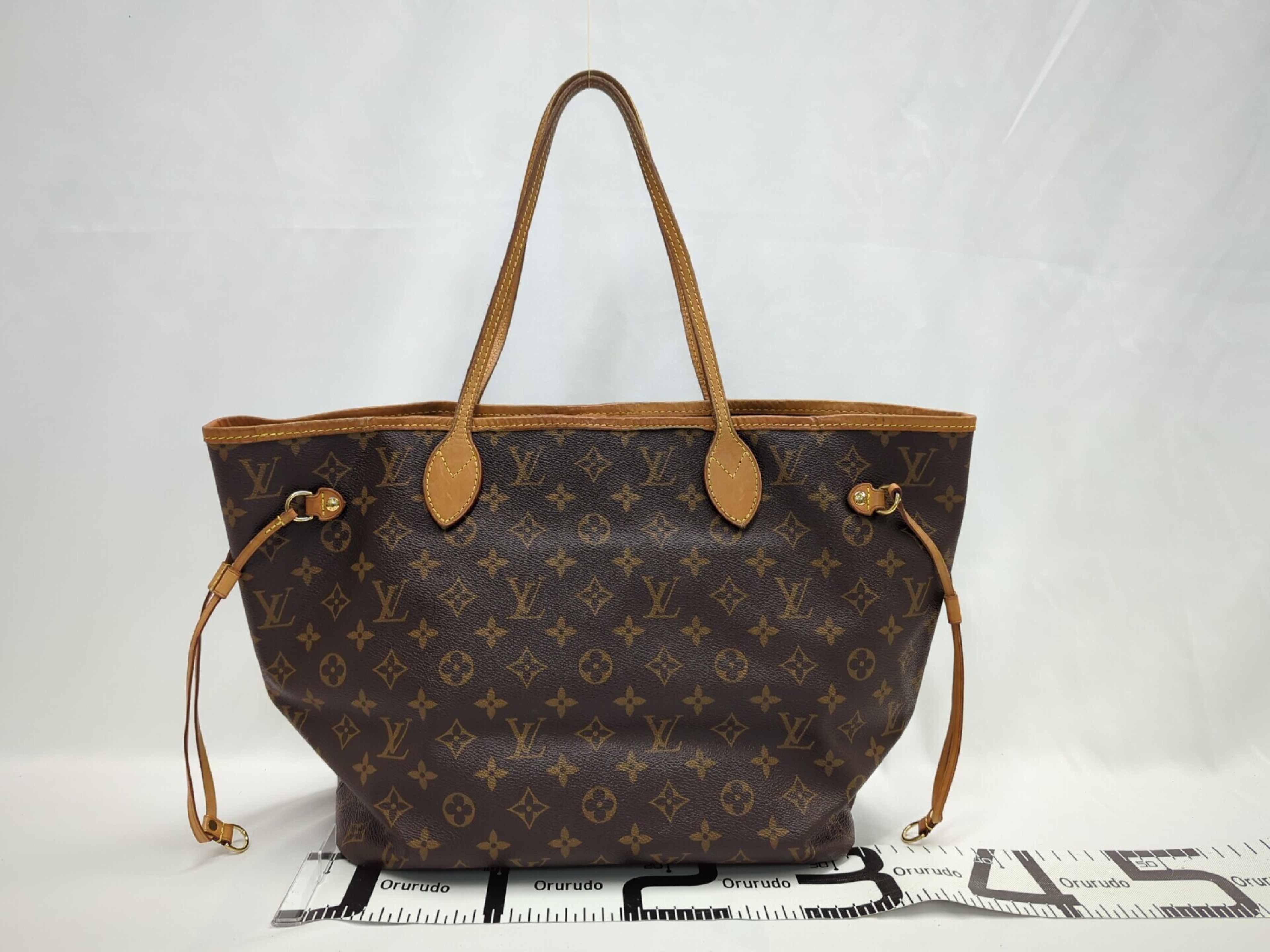 M40996 Monogram Neverfull MM Tote Bag — view 2
